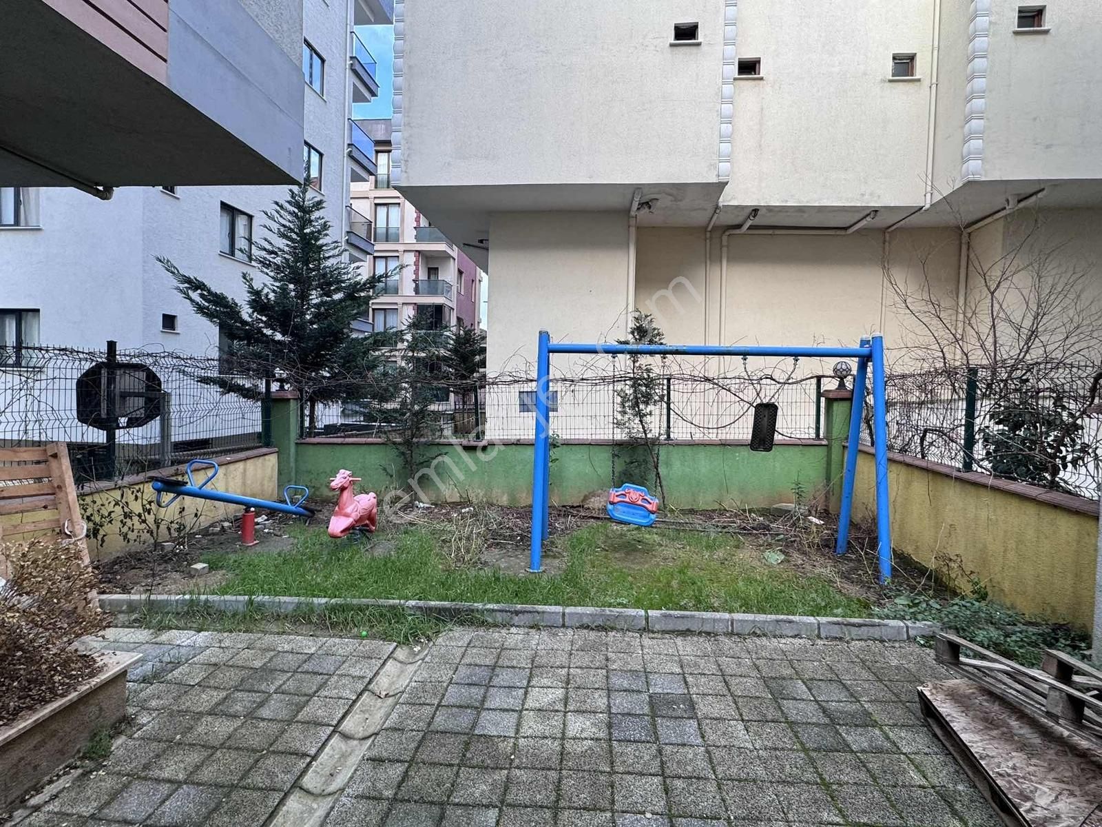 Çekmeköy Cumhuriyet Mh Kiralık 2+1 Arakat Daire - Görsel 25