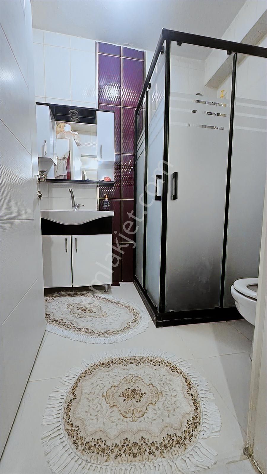 Bahçelerüstü Mah 2+1 Kot 1 İçi Yapılı 100 M2 8 Yıllık İskanlı - Görsel 6