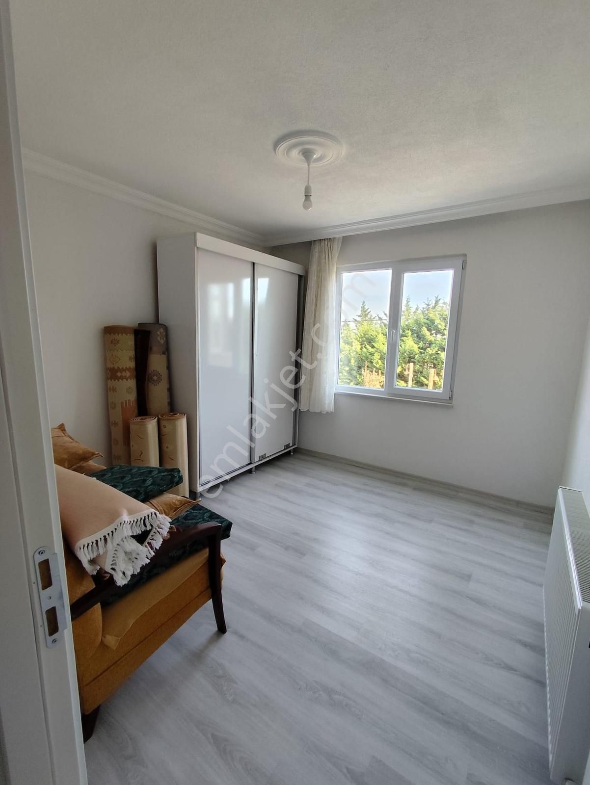 Silivride Cumhuriye Mah. Satılık 8+3 Tripleks Villa - Görsel 7