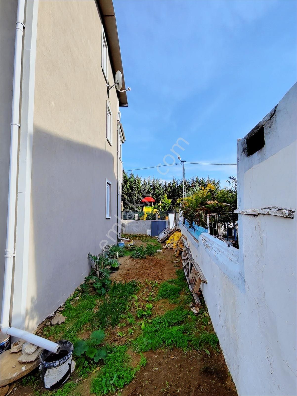 Silivride Cumhuriye Mah. Satılık 8+3 Tripleks Villa - Görsel 11