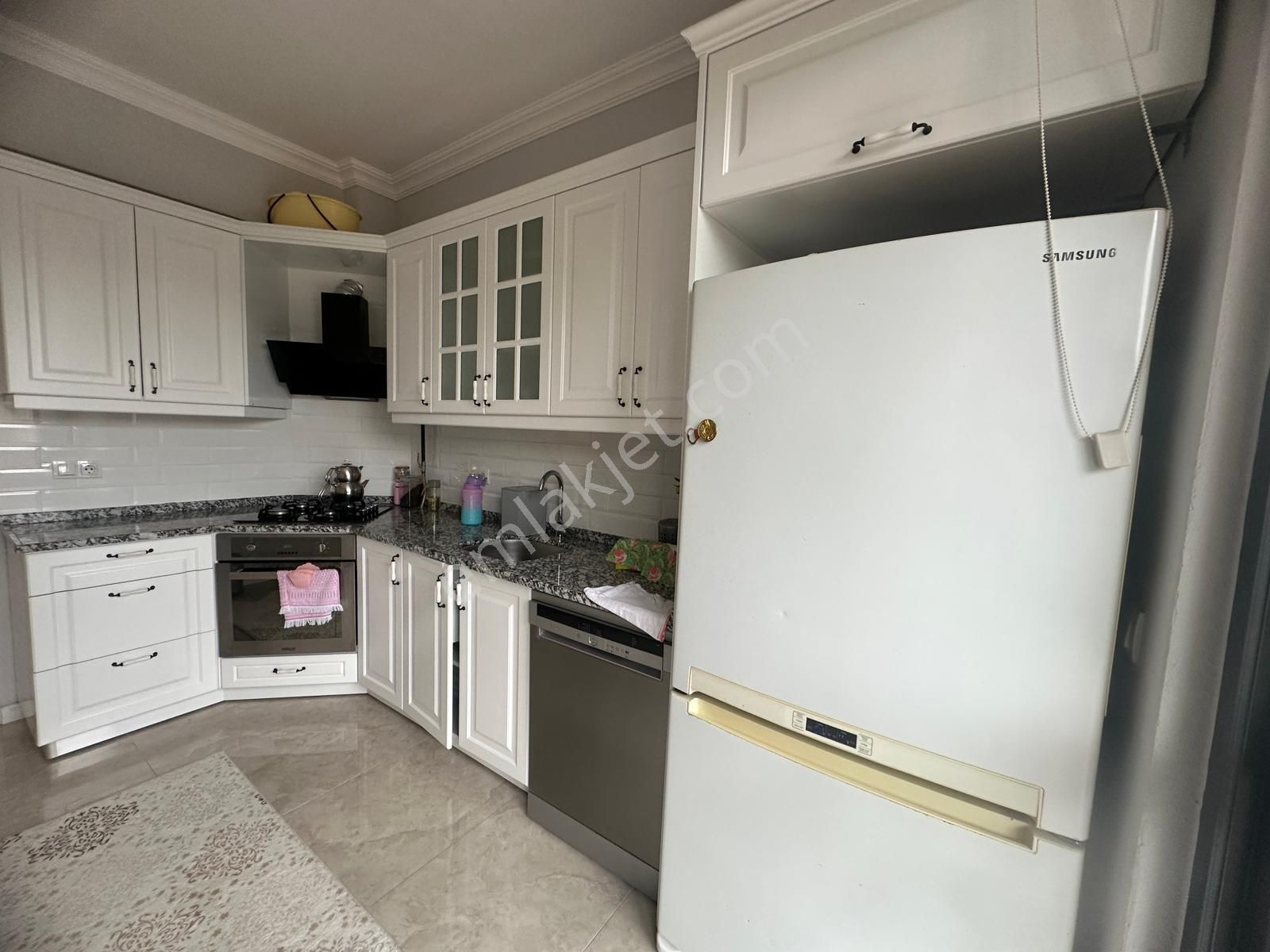 Sakarya Karasu'da Geniş Teras Kullanımlı Modern Tasarım 3+1 Daire - Görsel 11