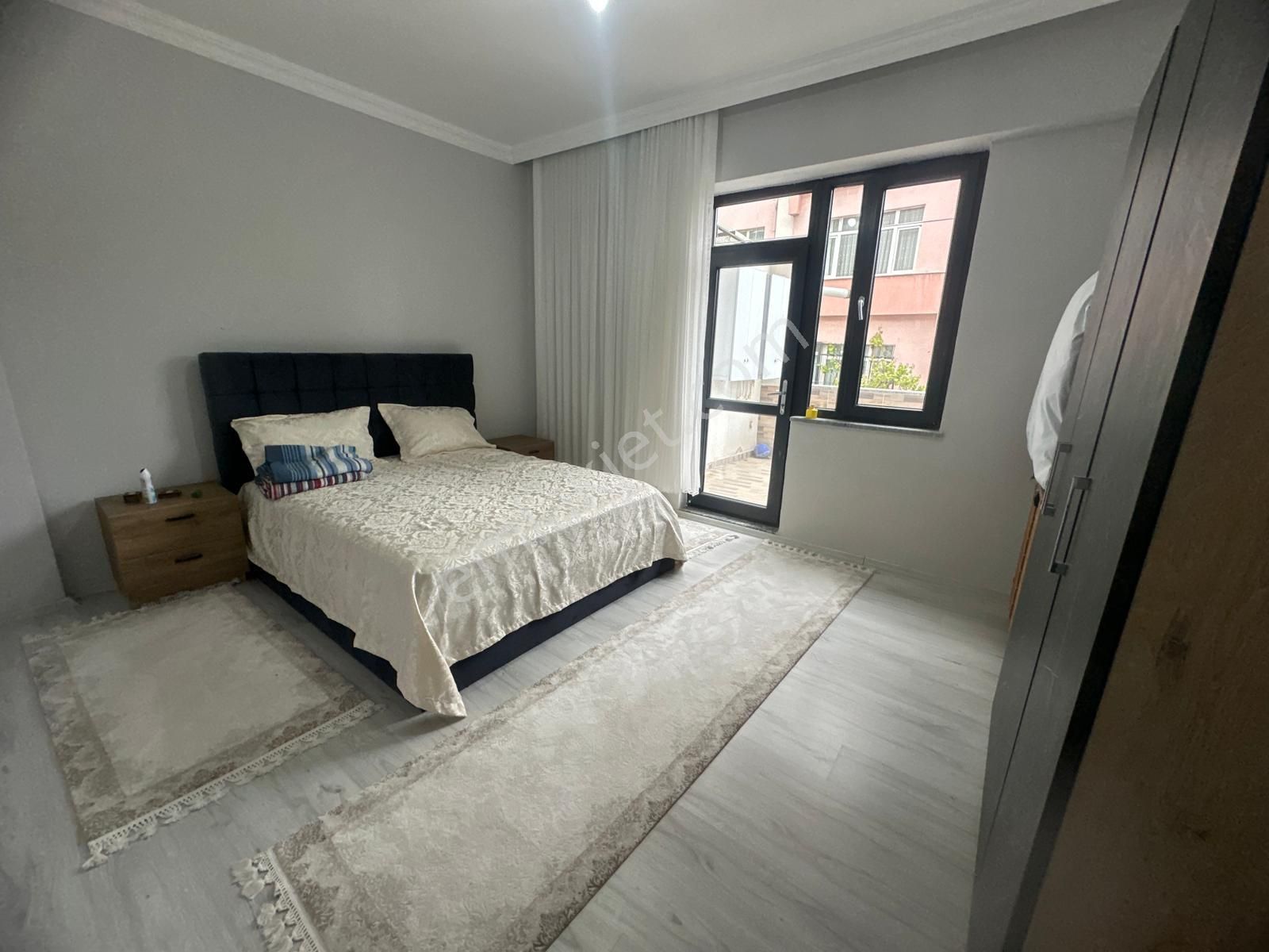 Sakarya Karasu'da Geniş Teras Kullanımlı Modern Tasarım 3+1 Daire - Görsel 14