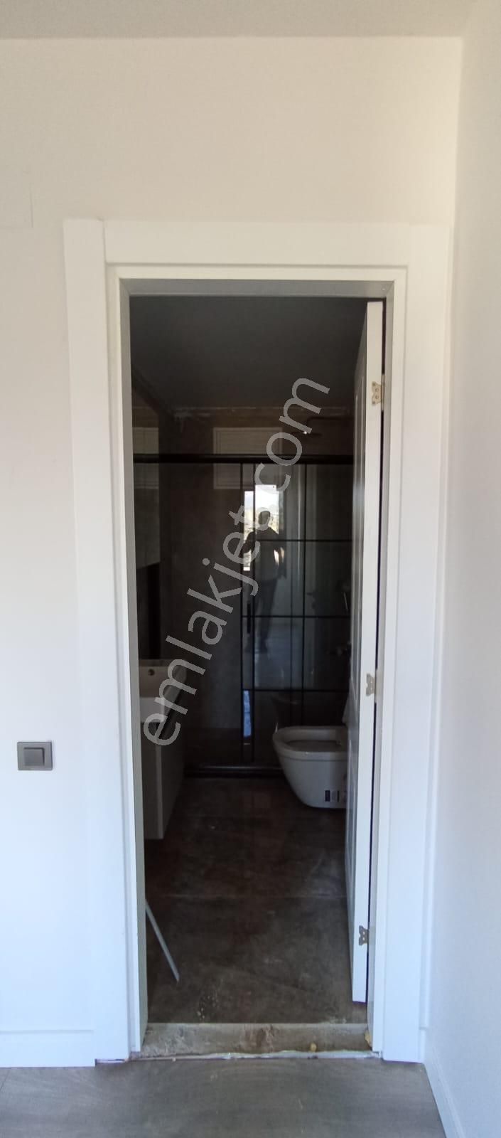 Mersin Mezitli – Eski Mezitli’de Lüks Site İçerisinde 2+1 Satılık Daire - Görsel 14