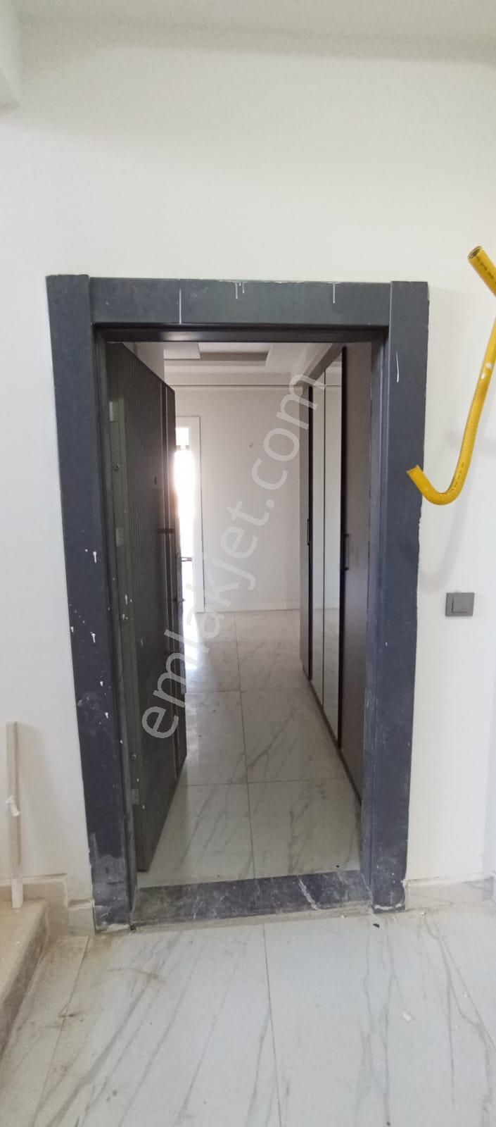 Mersin Mezitli – Eski Mezitli’de Lüks Site İçerisinde 2+1 Satılık Daire - Görsel 11