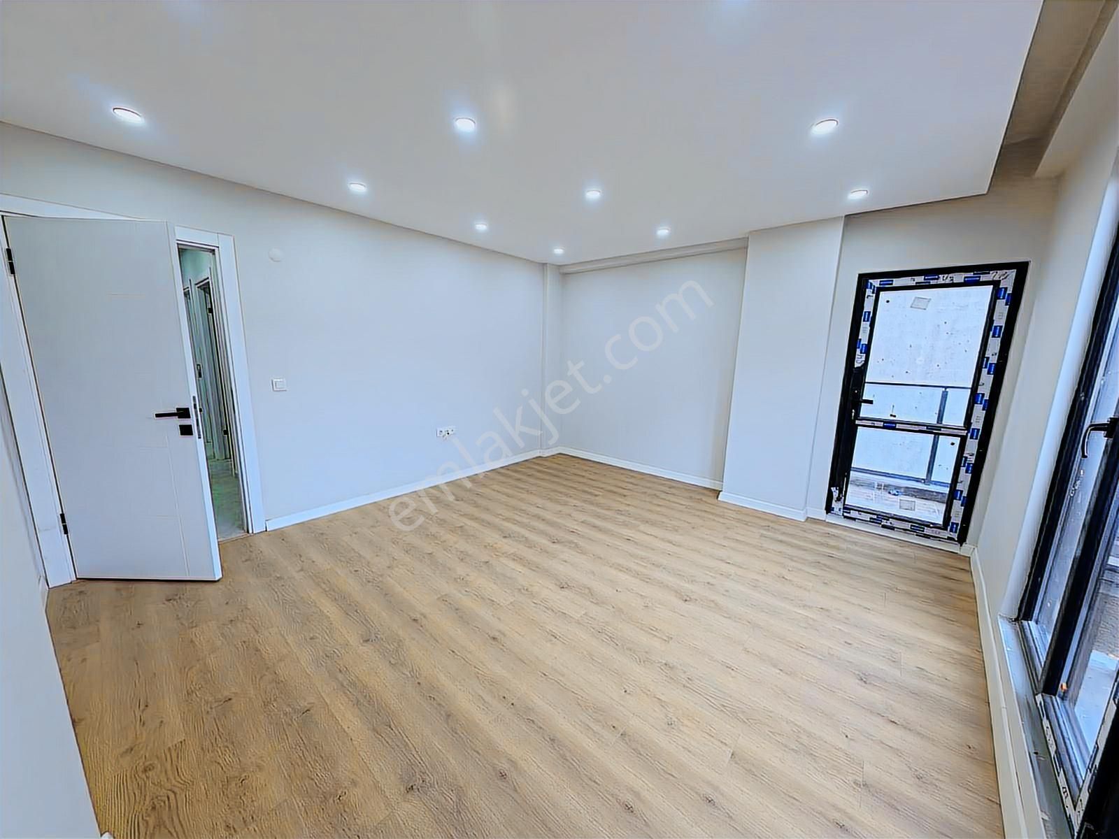 Atatürk Mah.2+1 Sıfır Arakat Daire(videolu İlan)