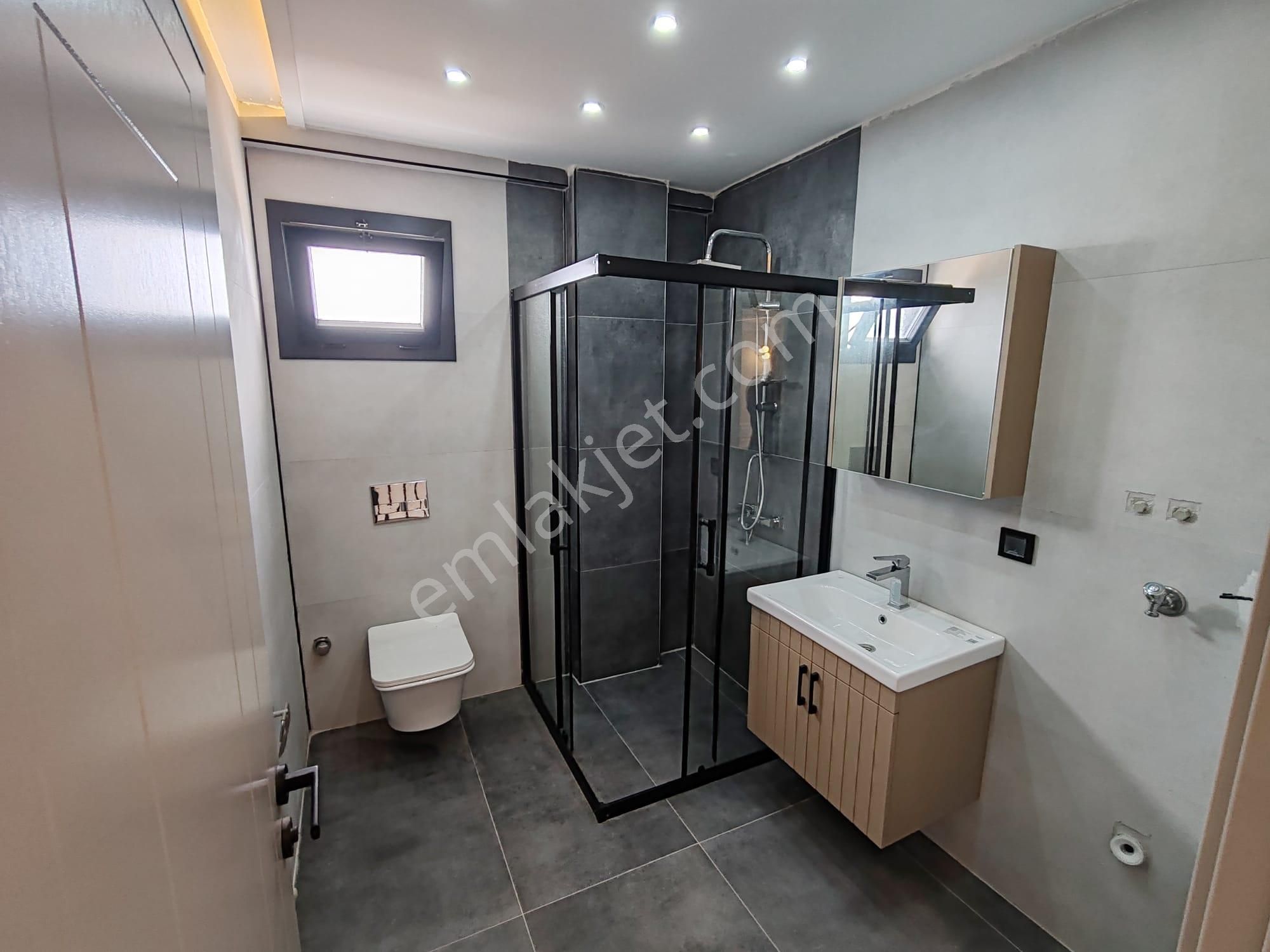 Didimde 3+1 Villa Havuzlu Bahçeli Geniş Salonlu - Görsel 20