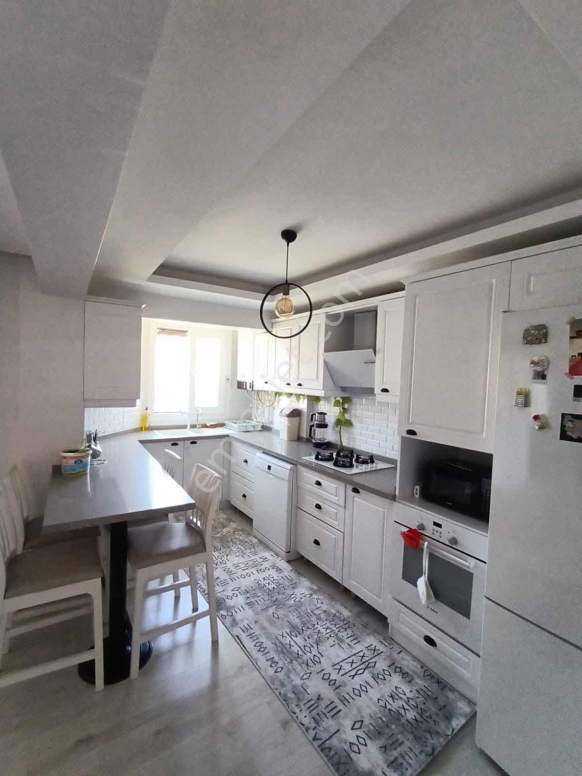 Çiğli İzkent'te 2+1 Satılık Daire - Görsel 5