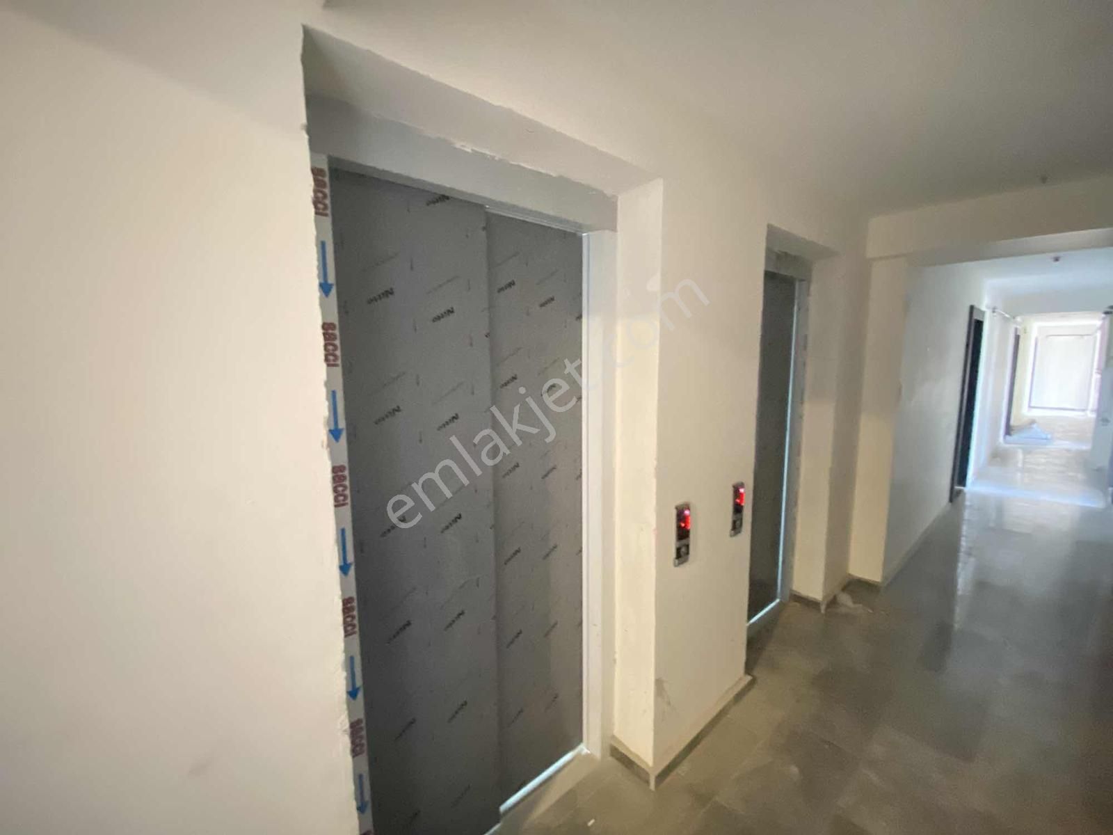 %70 İne Kredi Bornova Kemalpaşa'da 2+1 Satılık Daire - Görsel 2