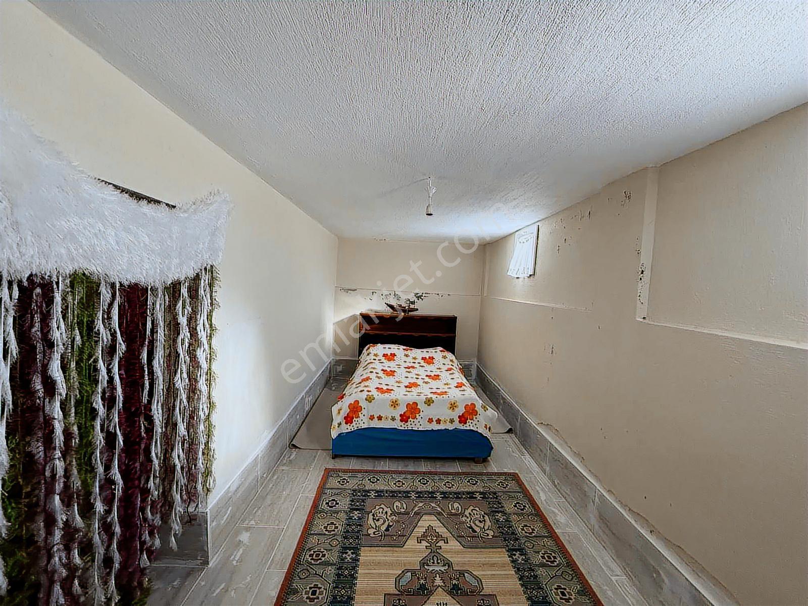 Dikili Salihler'de Satılık Triplex Villa - Görsel 12