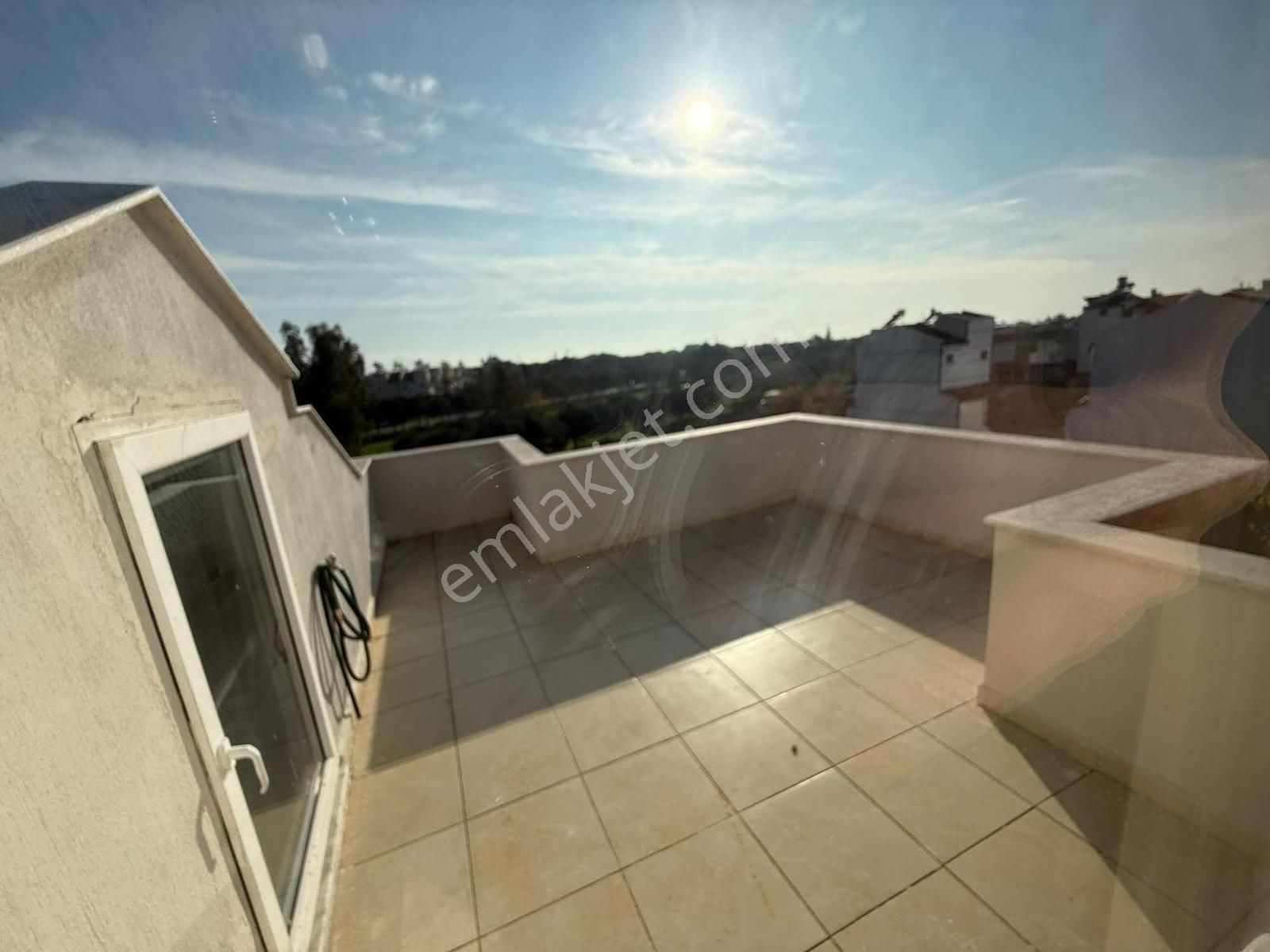 Dikili Salihler'de Satılık Triplex Villa - Görsel 21