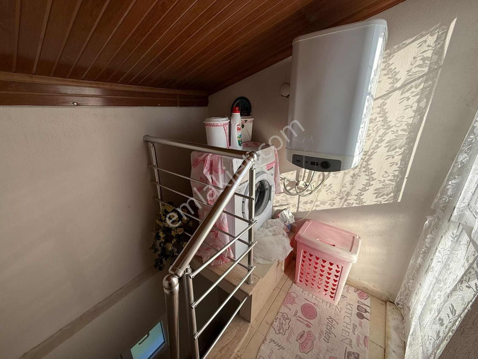 Dikili Salihler'de Satılık Triplex Villa - Görsel 8