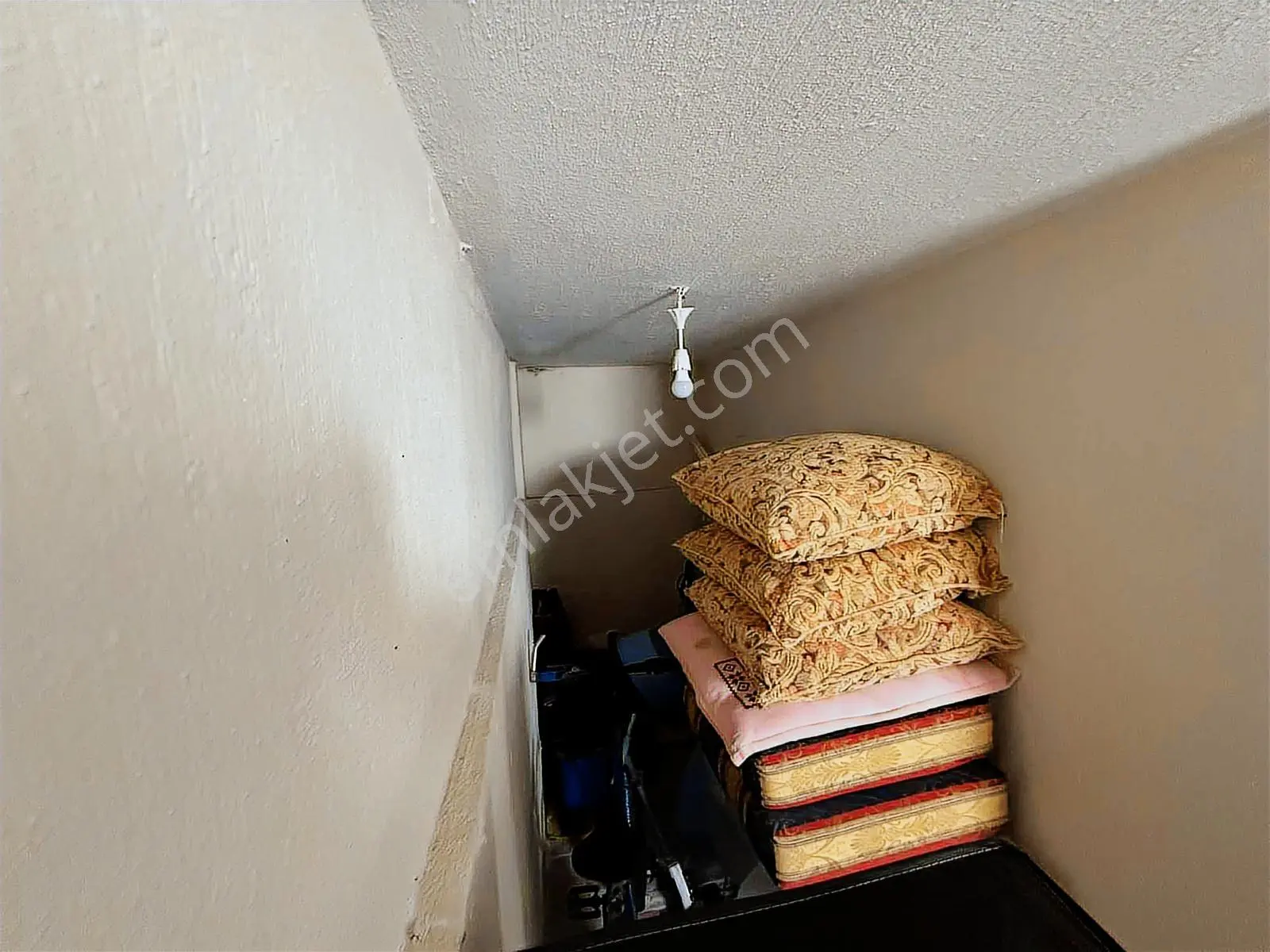 Dikili Salihler'de Satılık Triplex Villa - Görsel 3