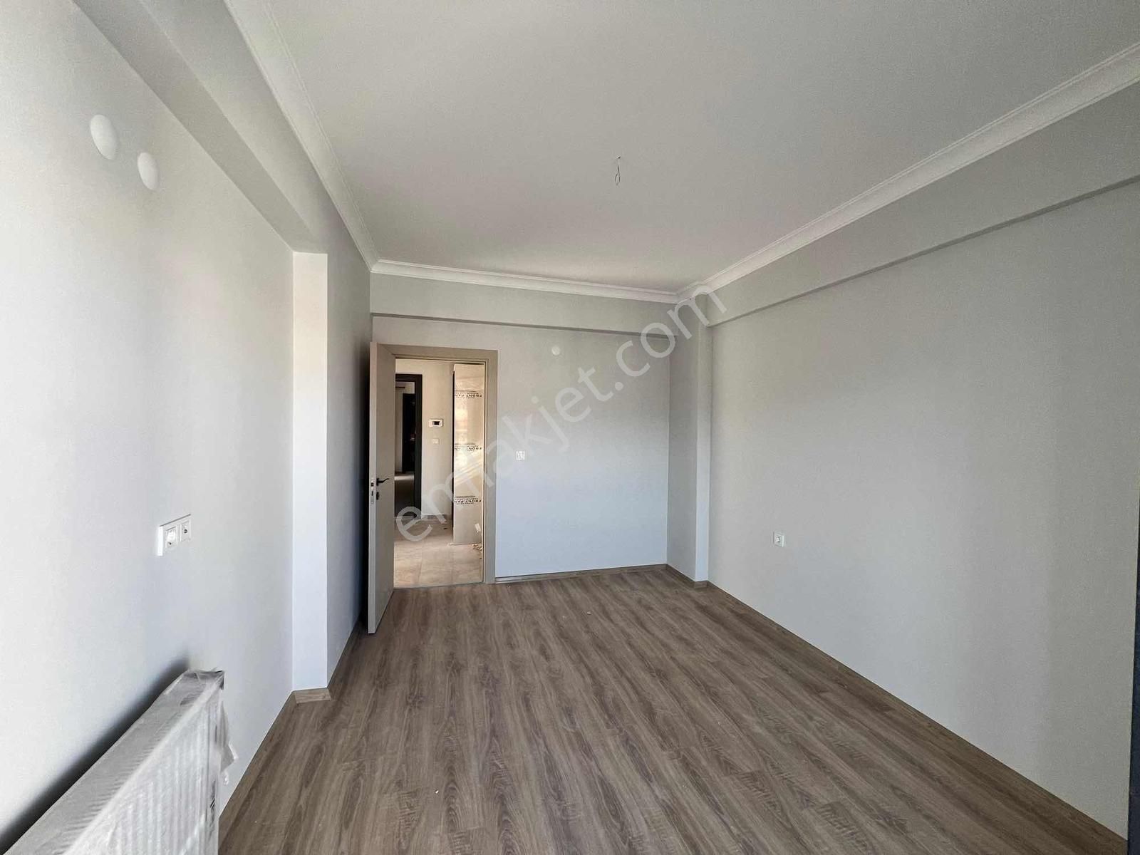 Menemen Esatpaşa Mah Kiralık 2+1 Daire - Görsel 8