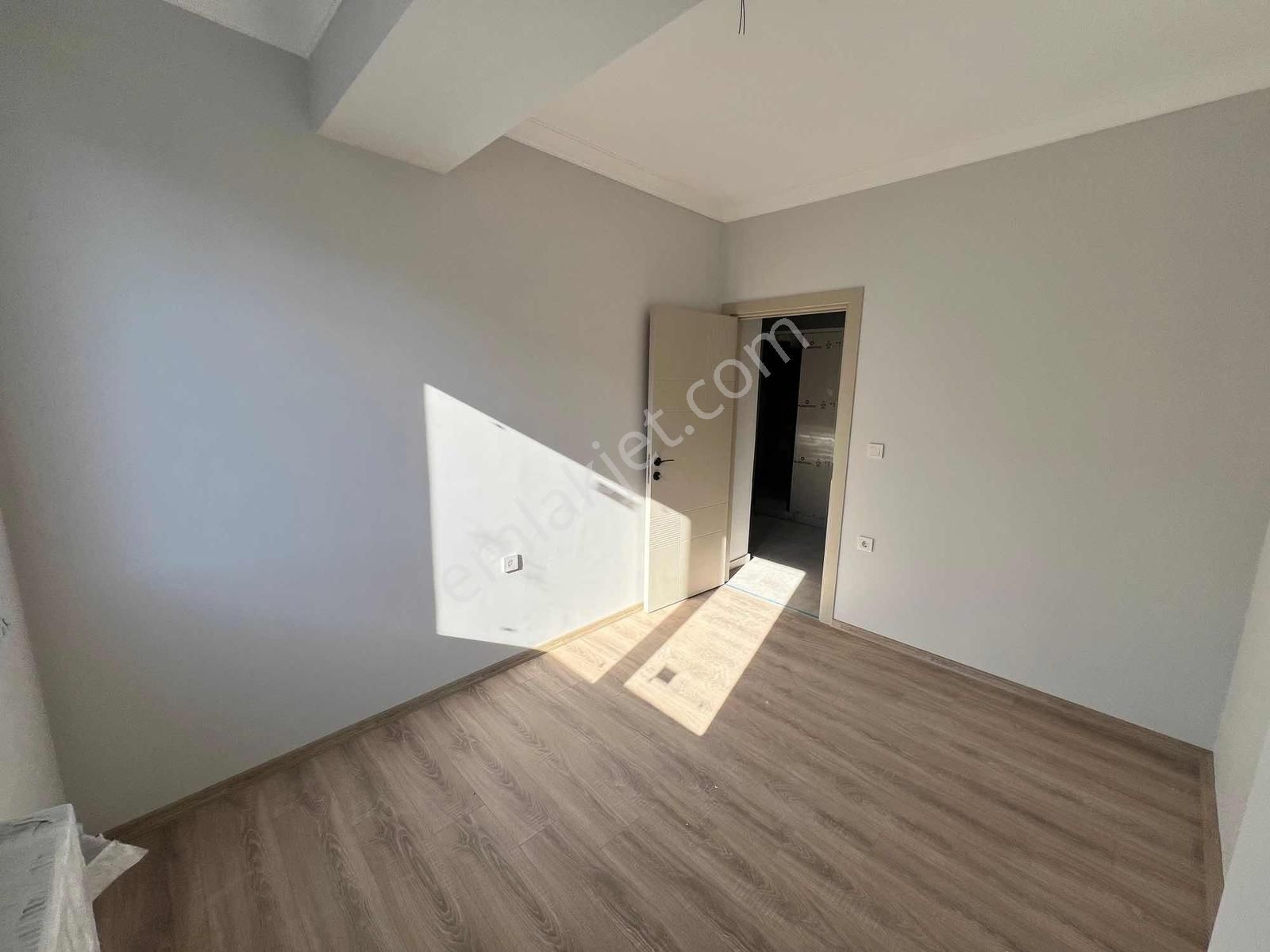 Menemen Esatpaşa Mah Kiralık 2+1 Daire - Görsel 7