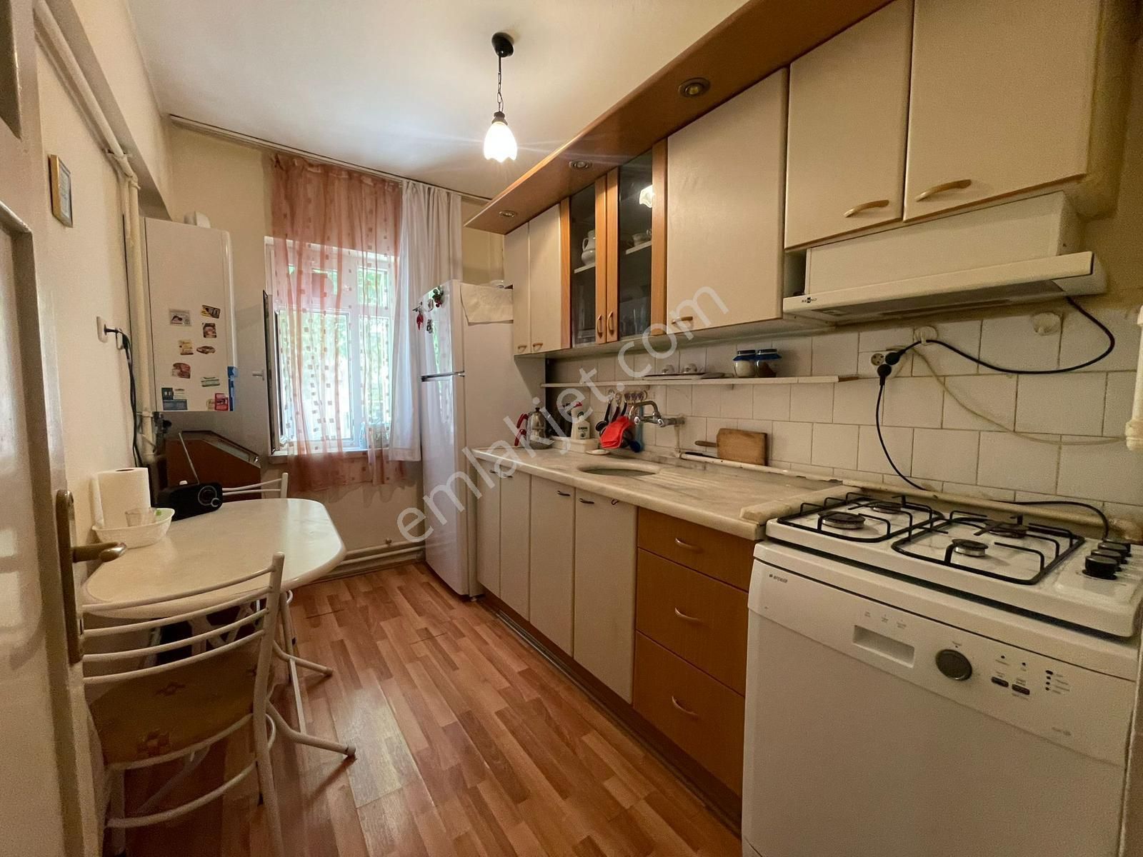 İncirli Mahallesinde Kat Konumunda 3+1 Yüksek Giriş - Görsel 19