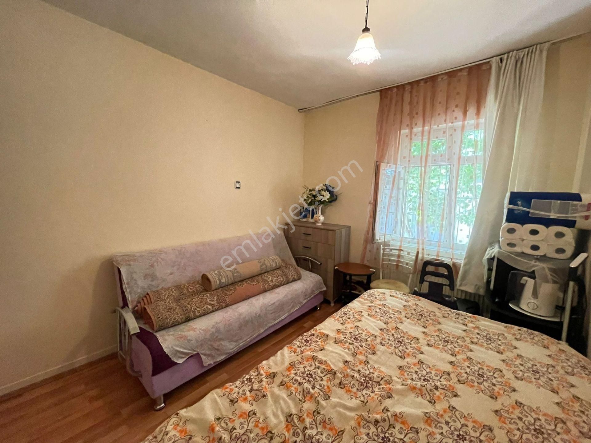 İncirli Mahallesinde Kat Konumunda 3+1 Yüksek Giriş - Görsel 22