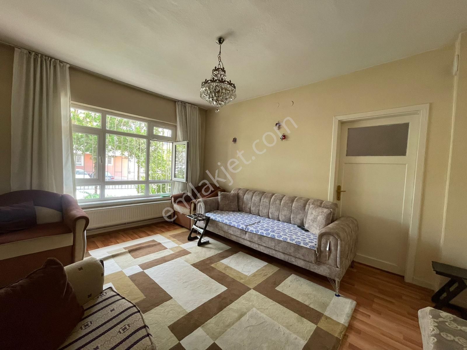 İncirli Mahallesinde Kat Konumunda 3+1 Yüksek Giriş - Görsel 10