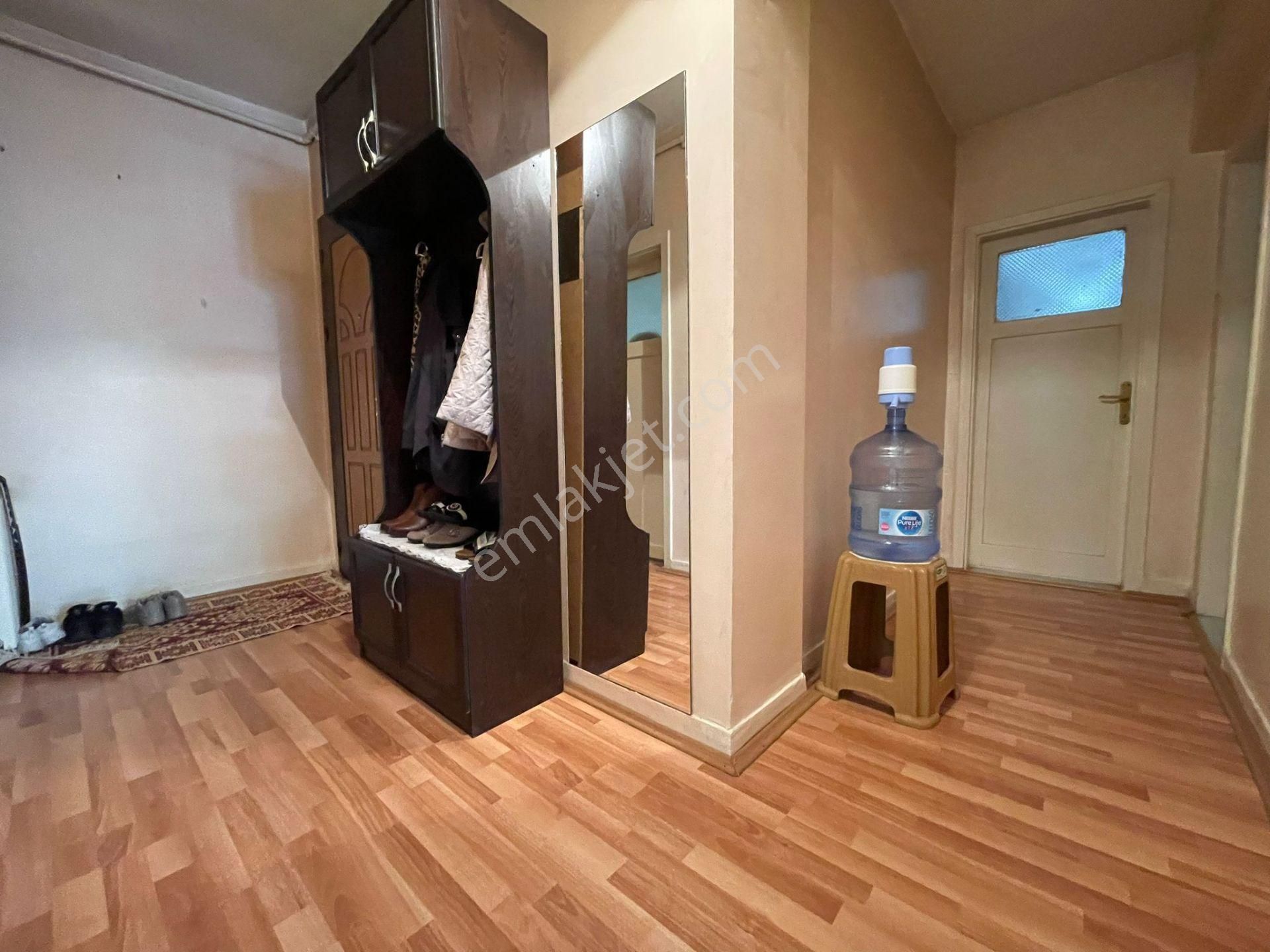 İncirli Mahallesinde Kat Konumunda 3+1 Yüksek Giriş - Görsel 27