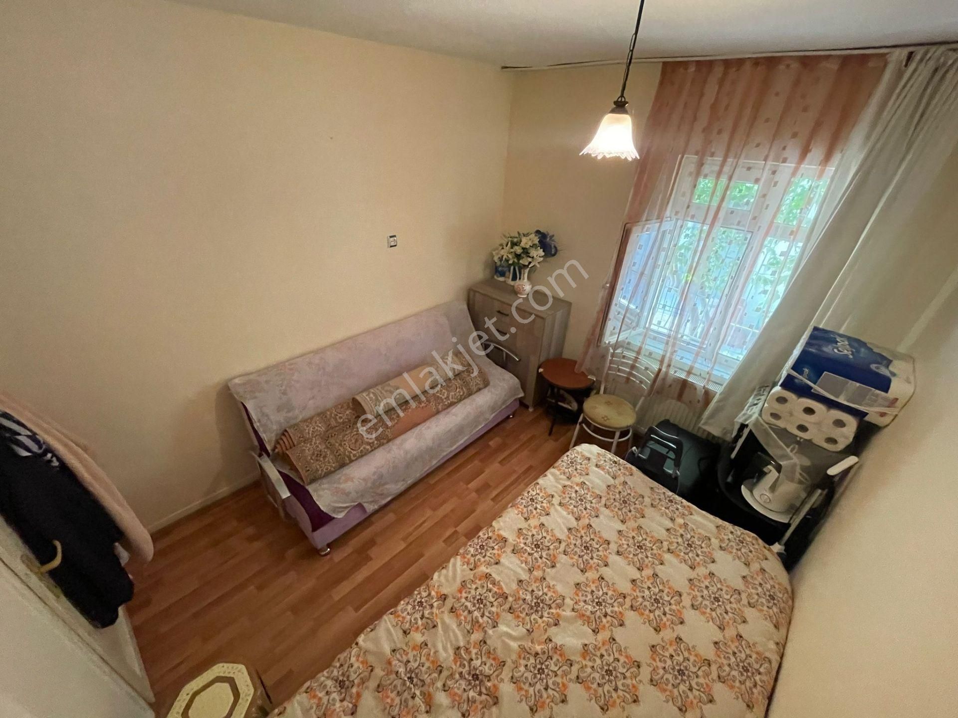 İncirli Mahallesinde Kat Konumunda 3+1 Yüksek Giriş - Görsel 24