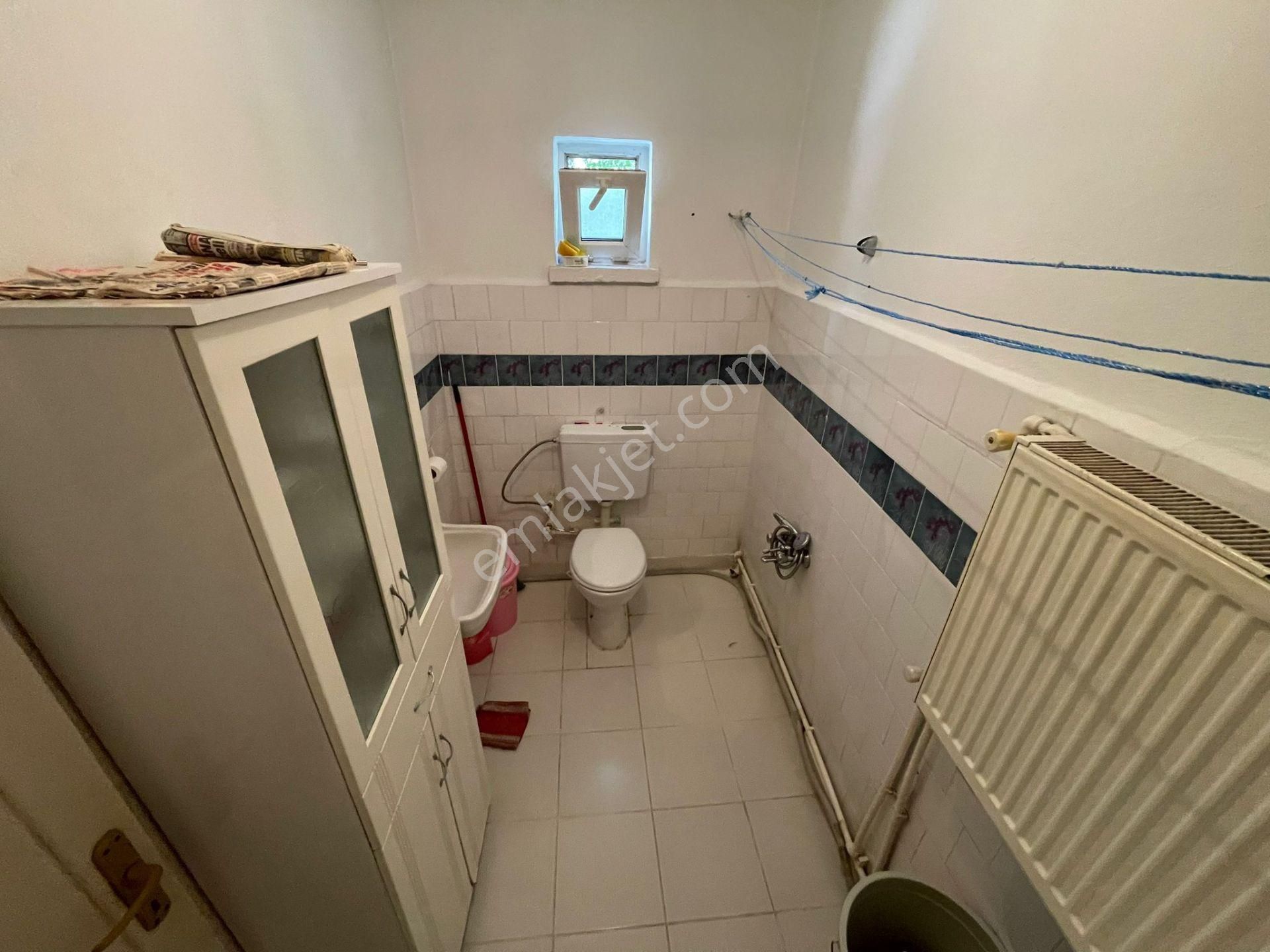 İncirli Mahallesinde Kat Konumunda 3+1 Yüksek Giriş - Görsel 26