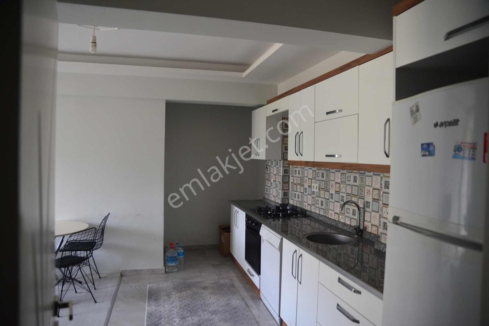 İzmir Şehir Hastanesi Yakını Ferah Daire - Görsel 9