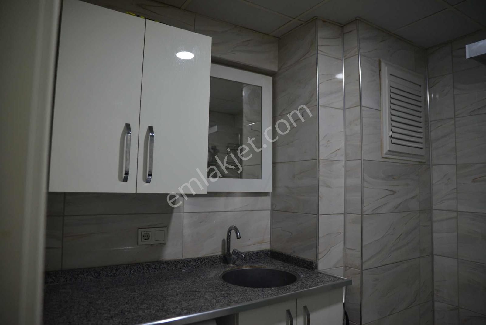 İzmir Şehir Hastanesi Yakını Ferah Daire - Görsel 22