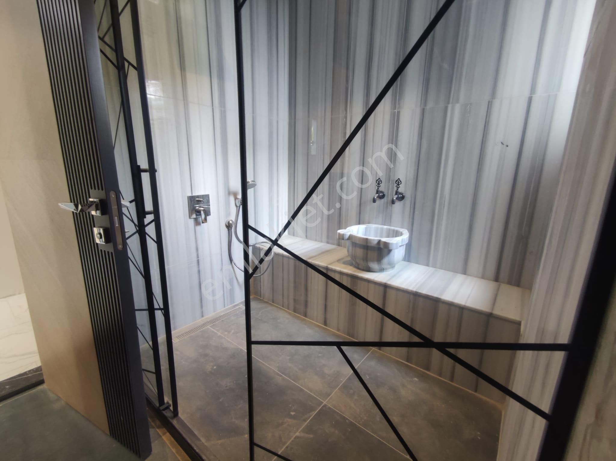 Kusadası Karaova'da 5+1 Hamam Sauna Özel Havuz Müstakil,özel Otopark Lüx Villa - Görsel 7