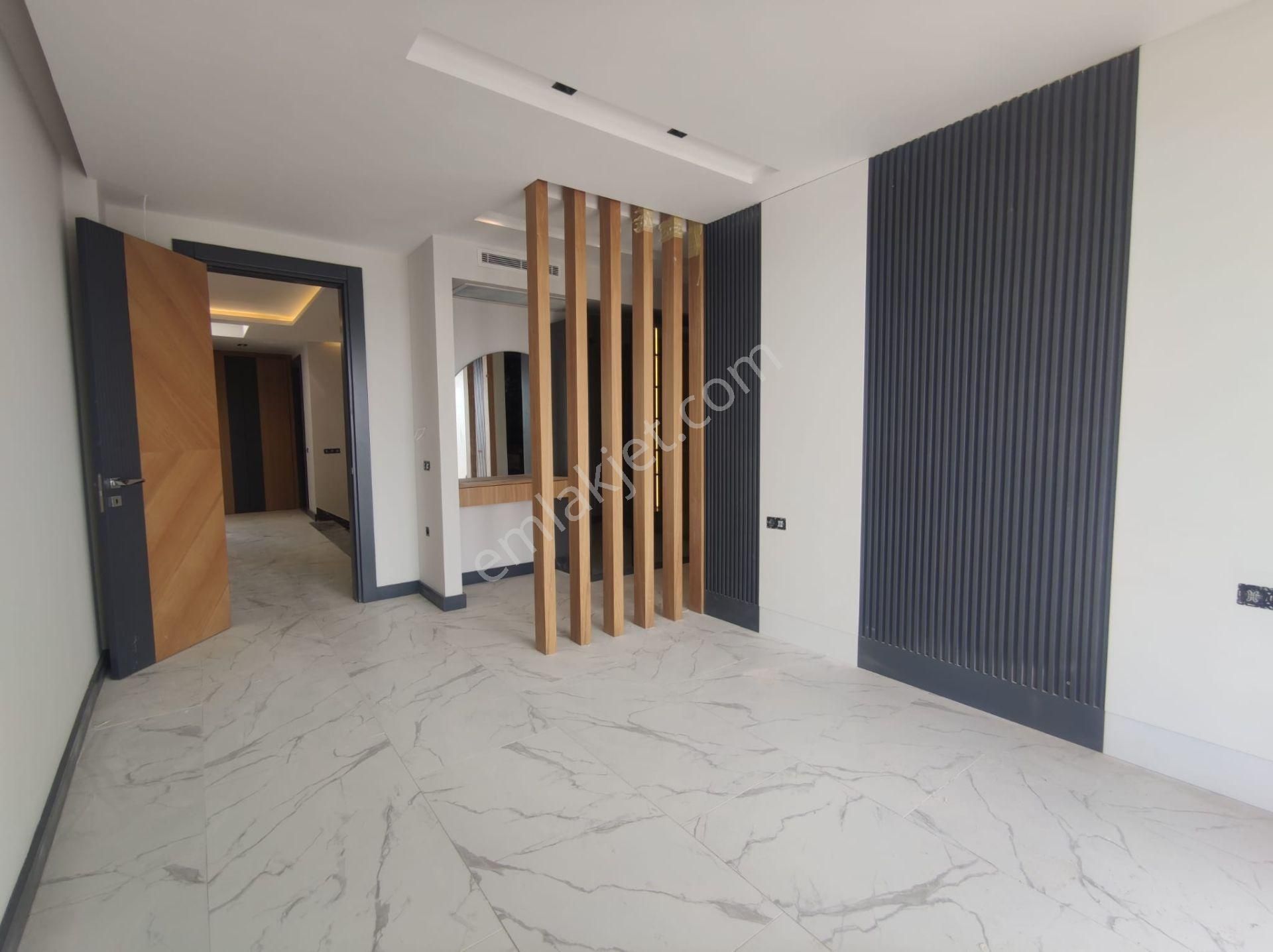 Kusadası Karaova'da 5+1 Hamam Sauna Özel Havuz Müstakil,özel Otopark Lüx Villa - Görsel 22