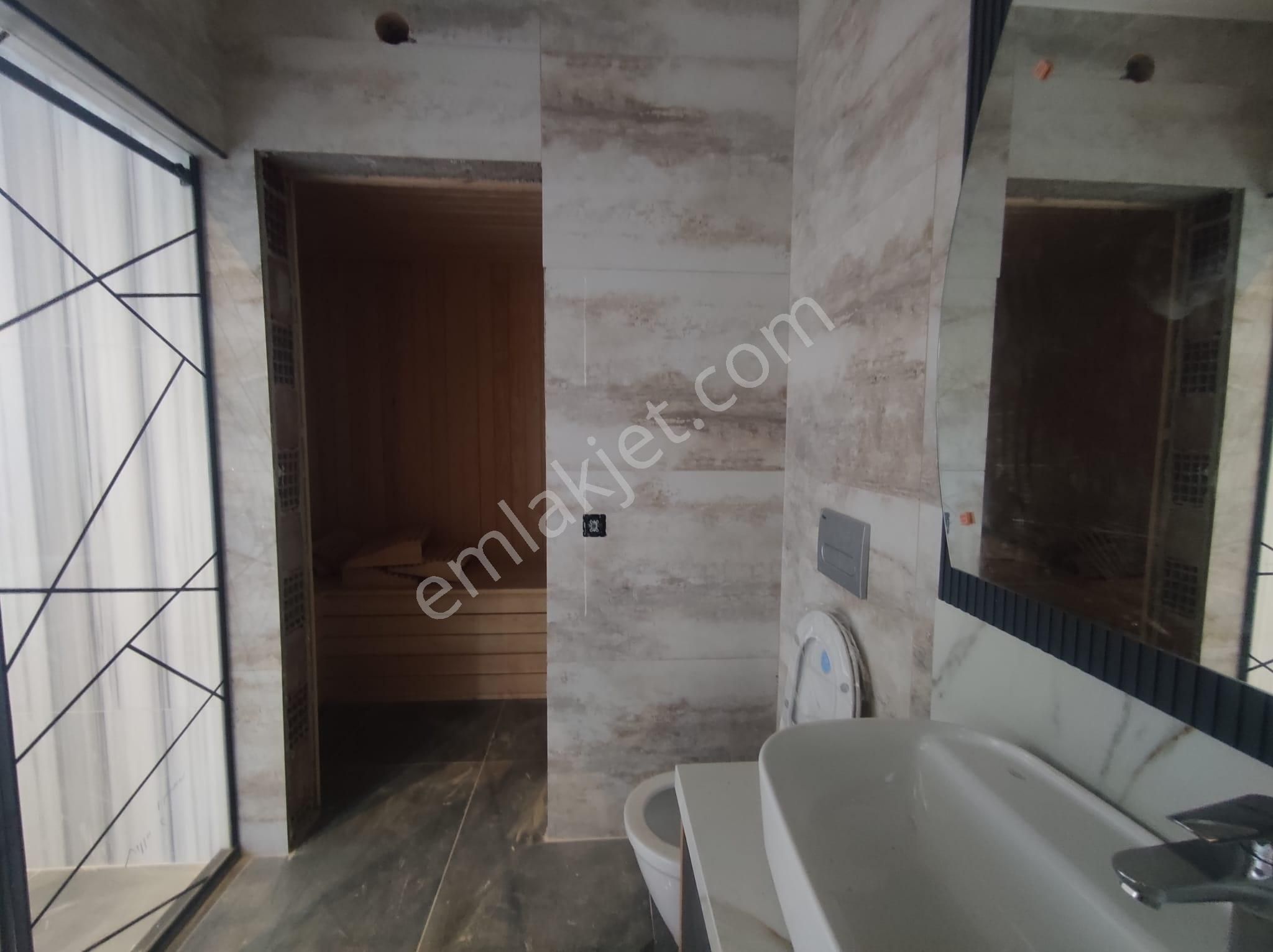 Kusadası Karaova'da 5+1 Hamam Sauna Özel Havuz Müstakil,özel Otopark Lüx Villa - Görsel 10