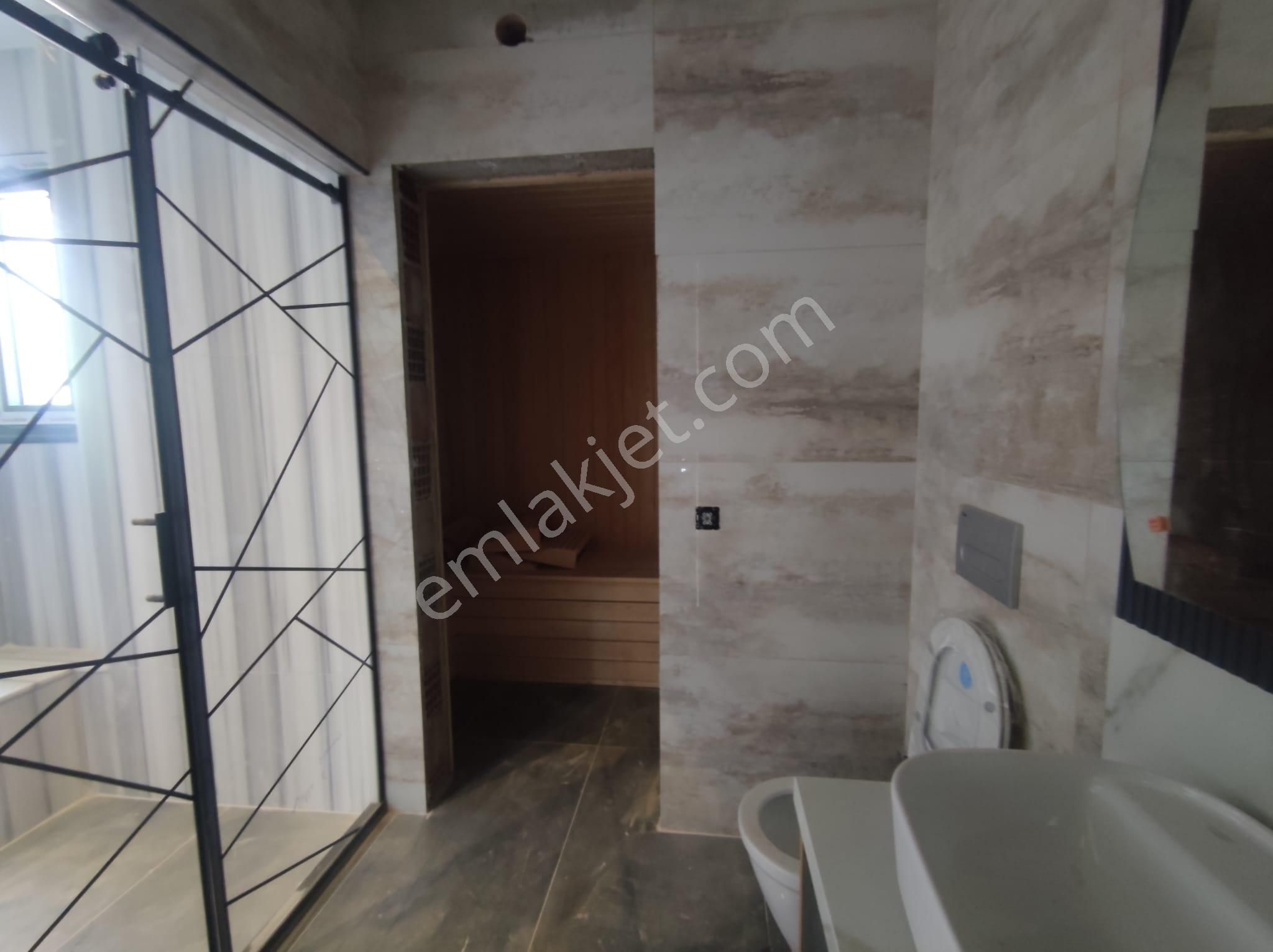 Kusadası Karaova'da 5+1 Hamam Sauna Özel Havuz Müstakil,özel Otopark Lüx Villa - Görsel 11