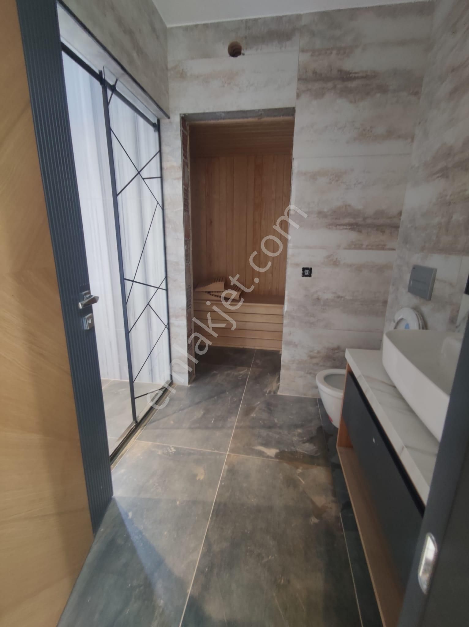 Kusadası Karaova'da 5+1 Hamam Sauna Özel Havuz Müstakil,özel Otopark Lüx Villa - Görsel 16