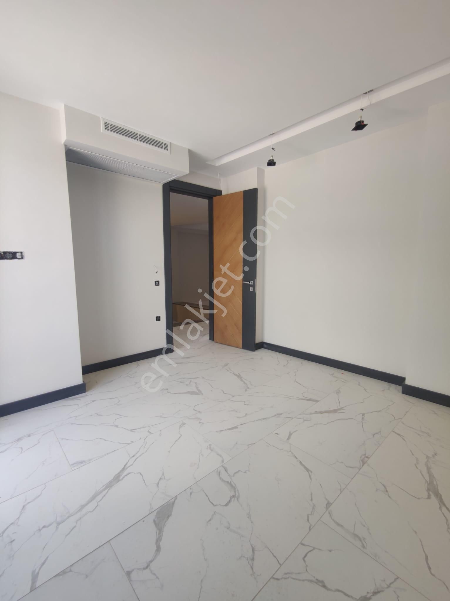 Kusadası Karaova'da 5+1 Hamam Sauna Özel Havuz Müstakil,özel Otopark Lüx Villa - Görsel 14