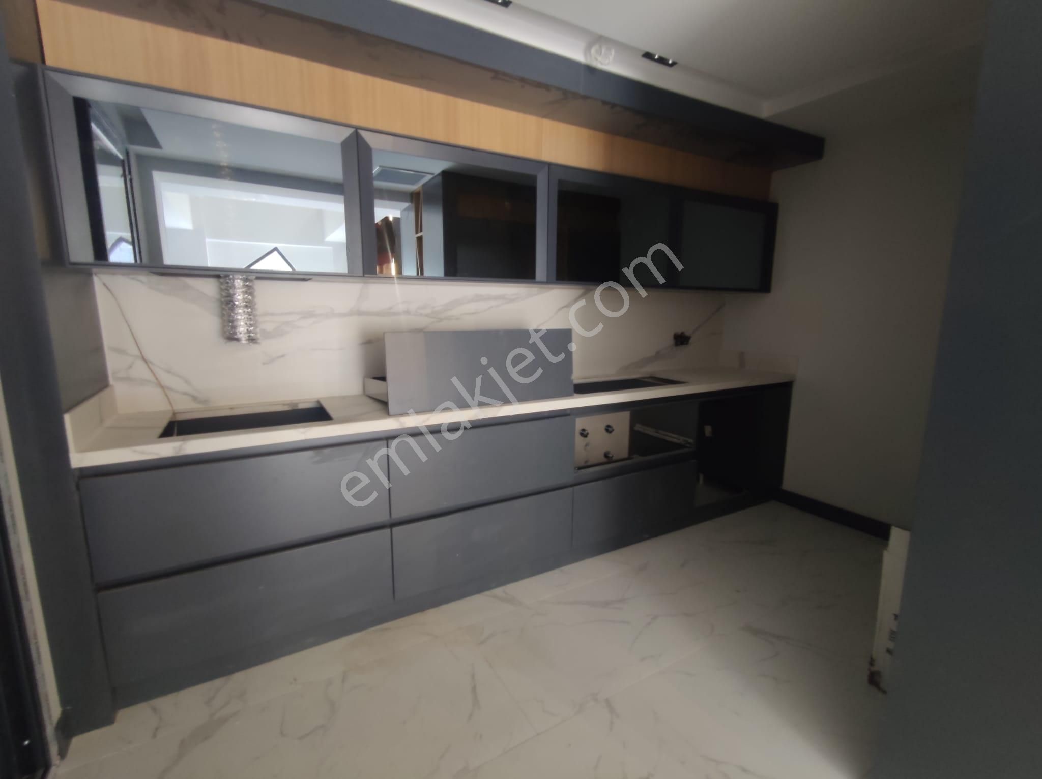 Kusadası Karaova'da 5+1 Hamam Sauna Özel Havuz Müstakil,özel Otopark Lüx Villa - Görsel 29