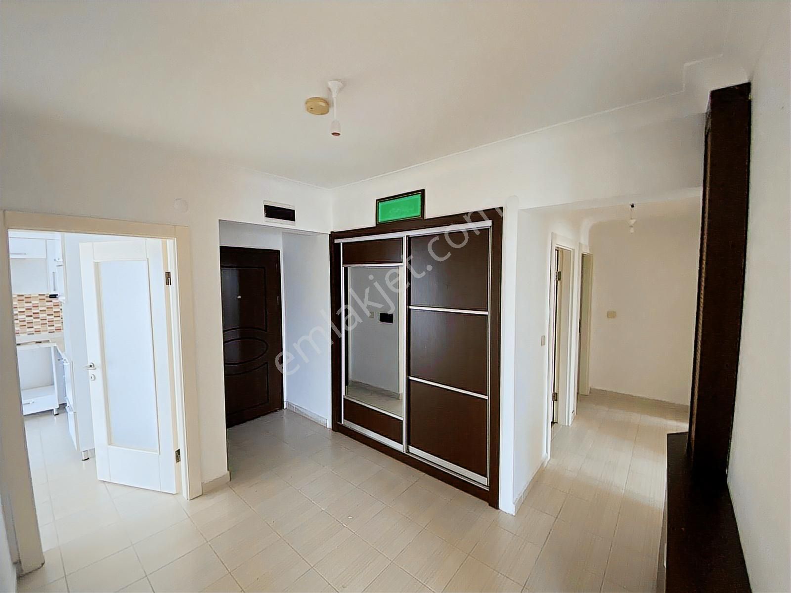 Erol Kaya Caddesi Üstü Sitede 3+1 - Görsel 4