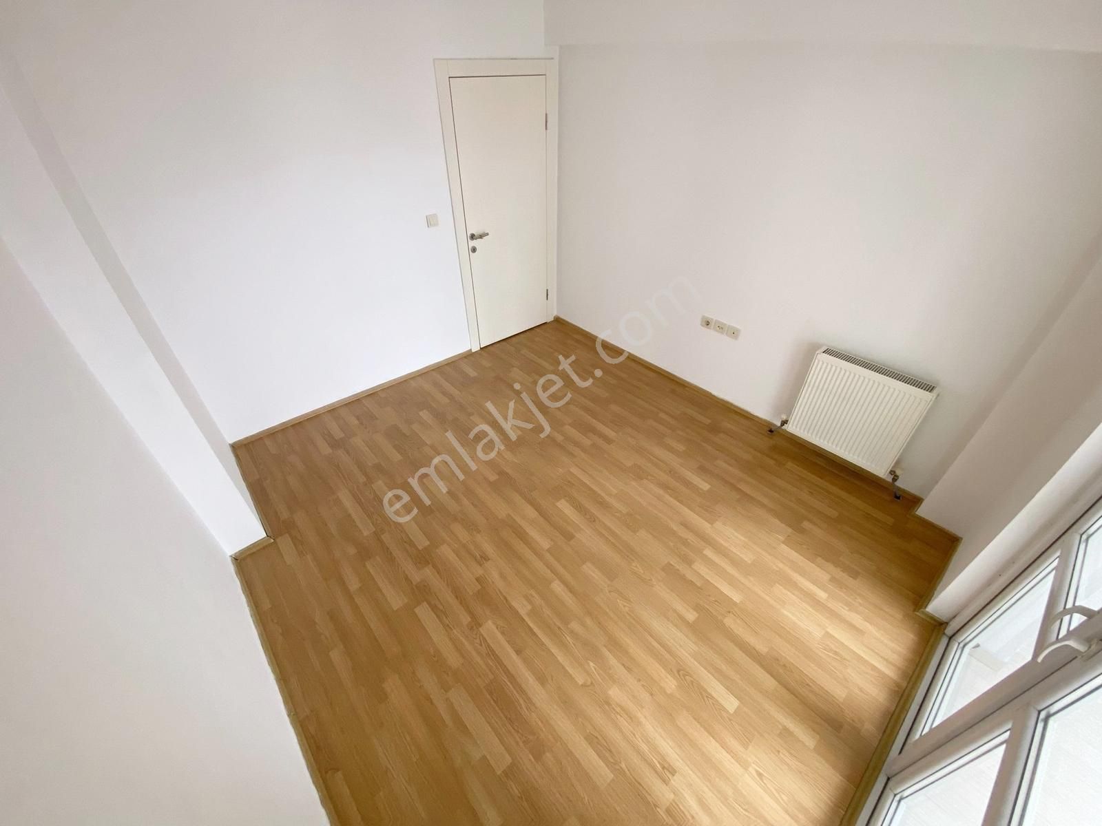 Erol Kaya Caddesi Üstü Sitede 3+1 - Görsel 6