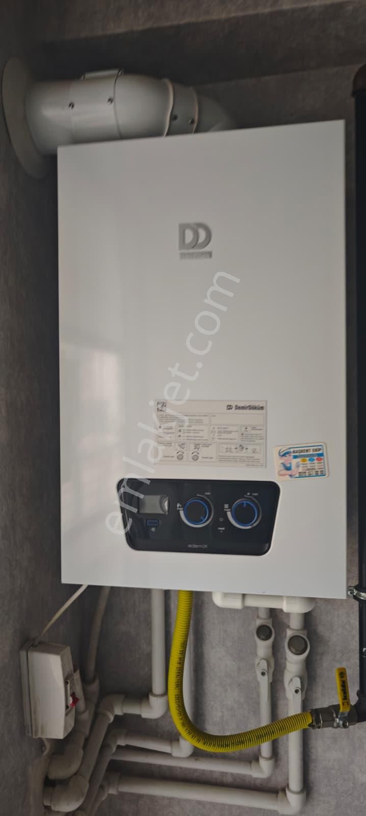 Lider Emlak'tan 3+1 **cadde Üzeri** Satılık Daire - Görsel 3