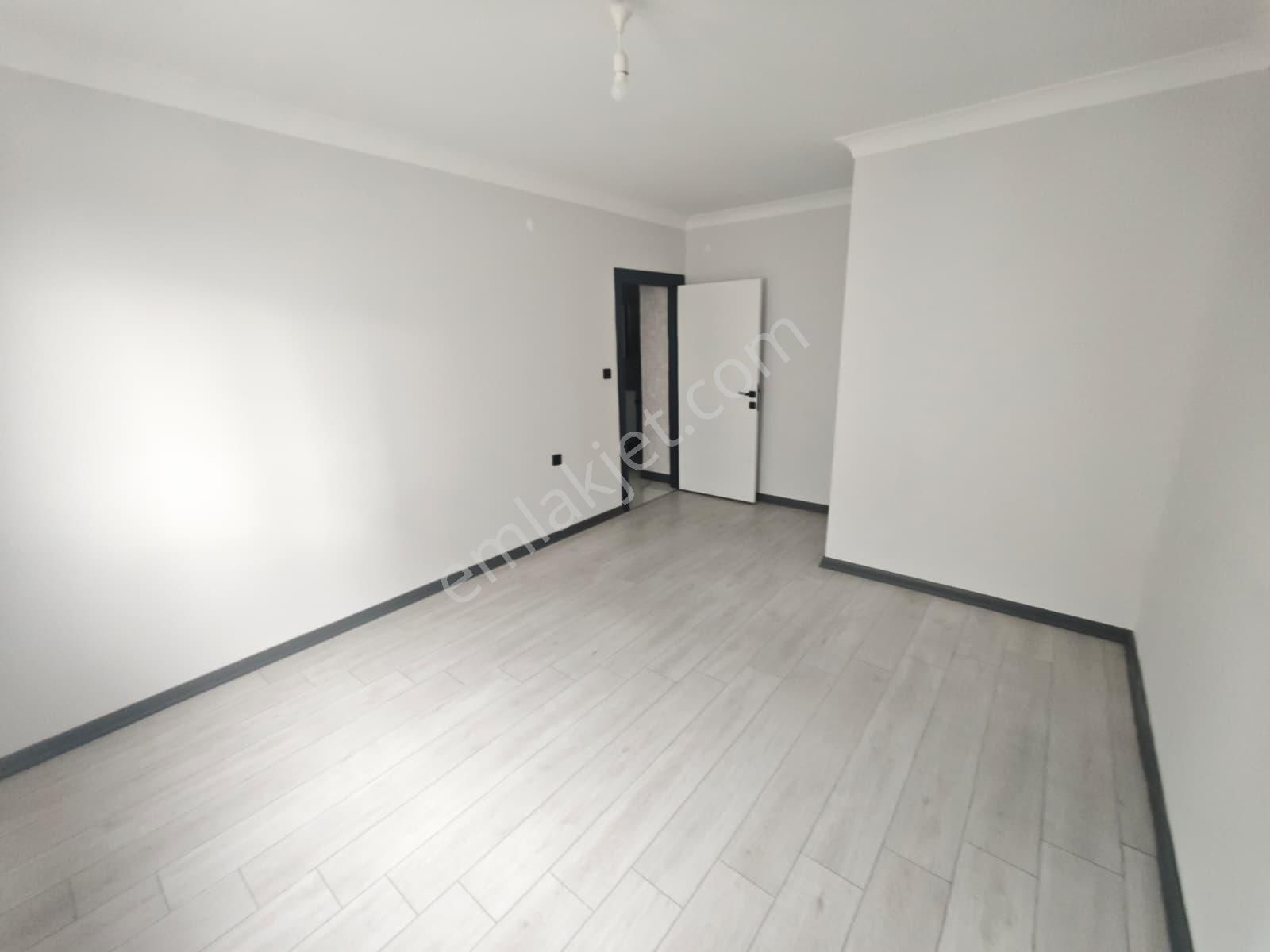 Lider Emlak'tan 3+1 **cadde Üzeri** Satılık Daire - Görsel 12