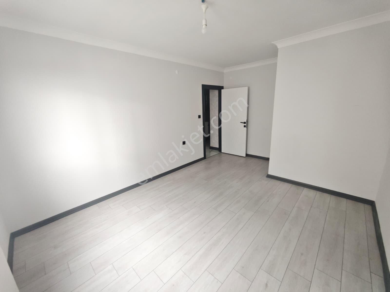 Lider Emlak'tan 3+1 **cadde Üzeri** Satılık Daire - Görsel 13