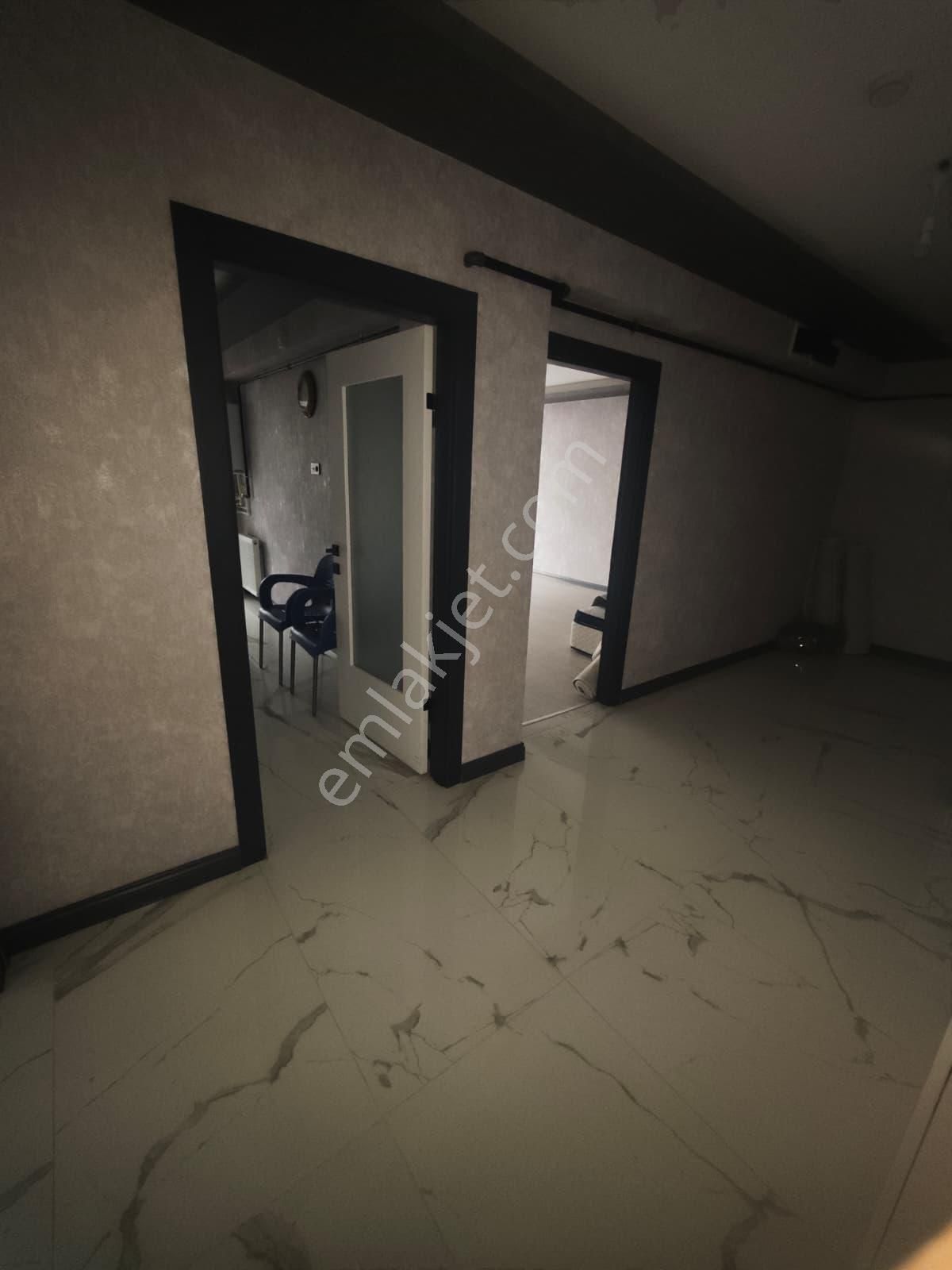 Lider Emlak'tan 3+1 **cadde Üzeri** Satılık Daire - Görsel 11