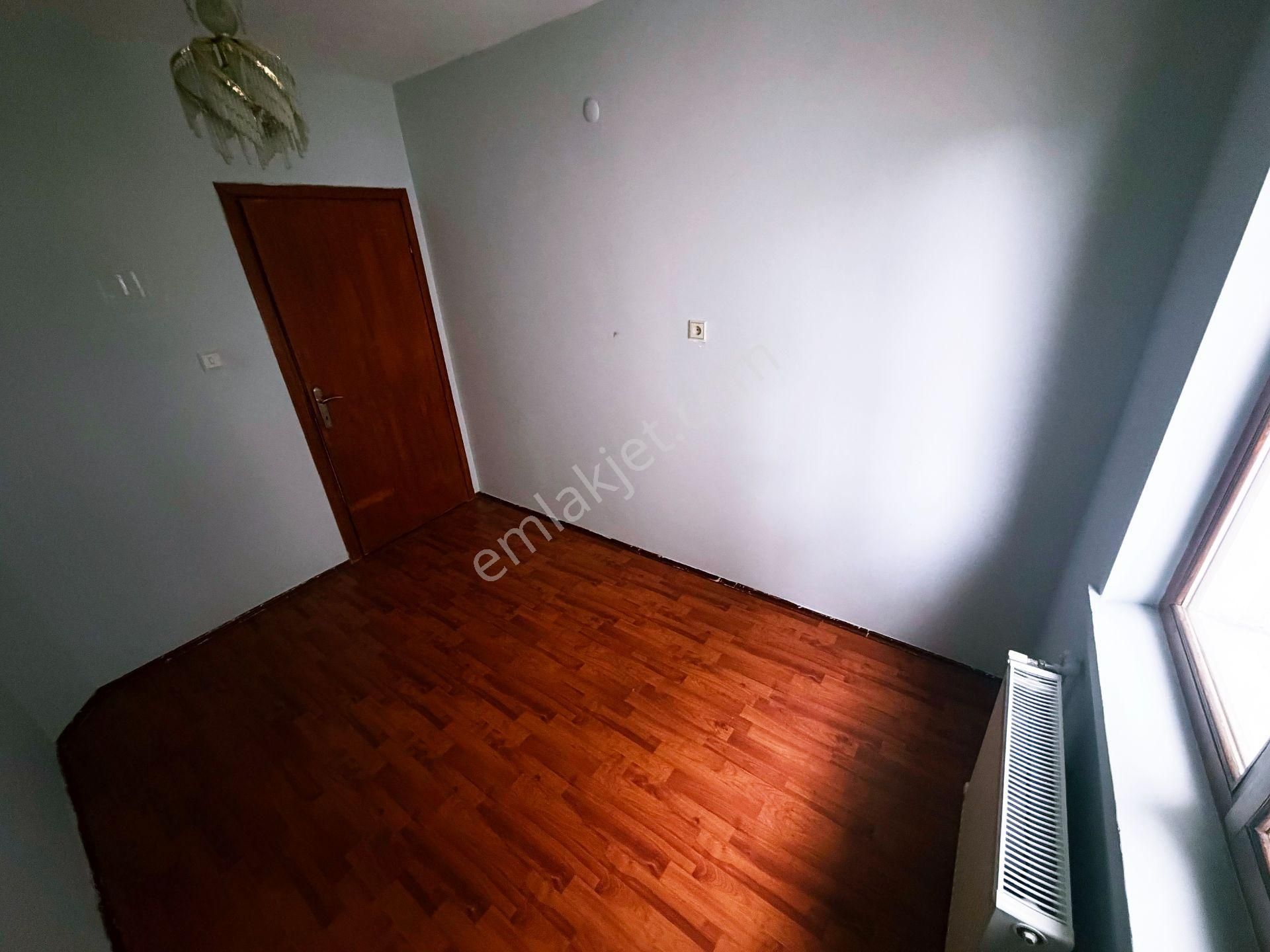 Cihandan Şehit Kubilayda Özlem Cadde Paraleli Kiralık 3+1 Daire - Görsel 16