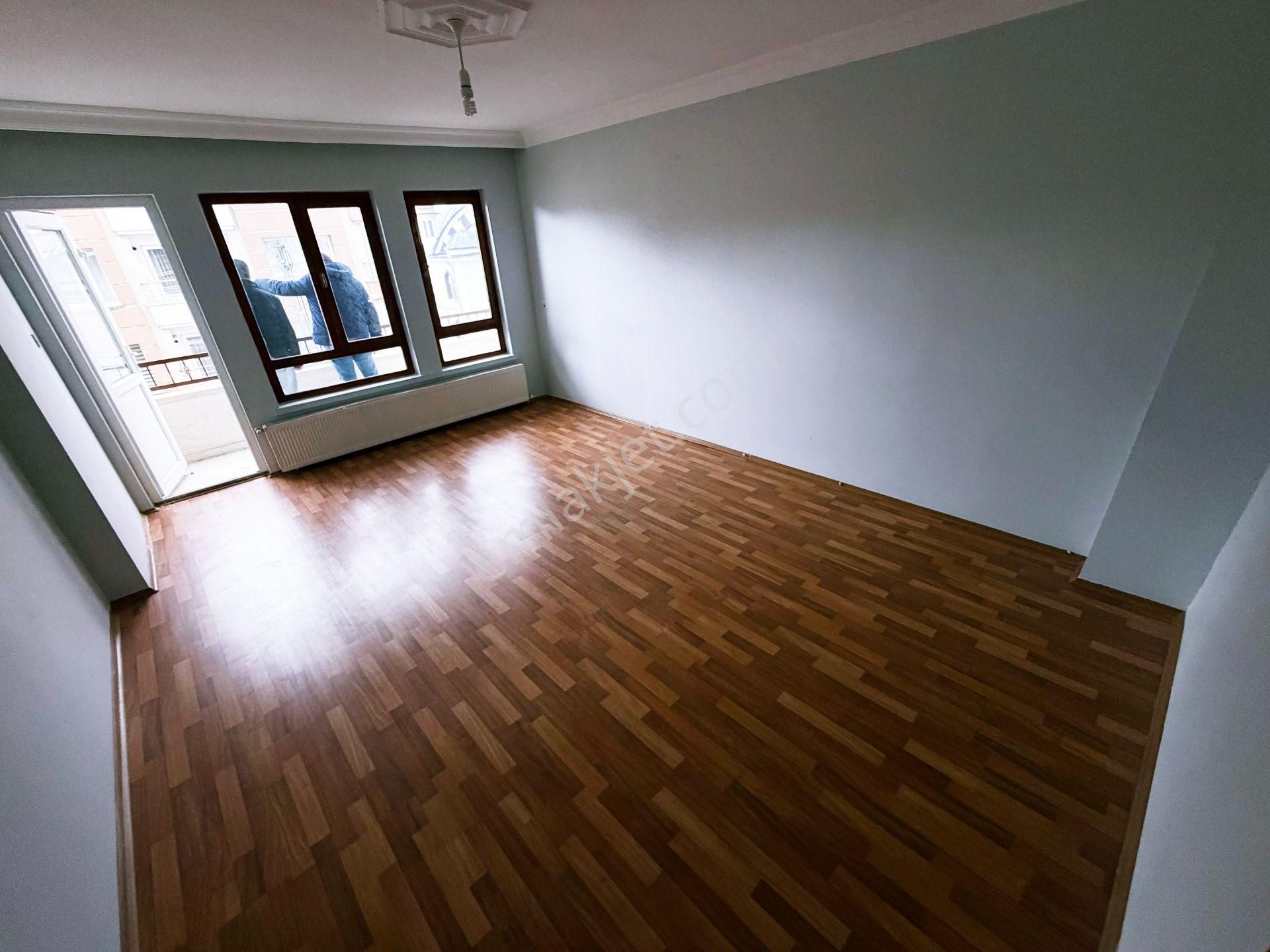 Cihandan Şehit Kubilayda Özlem Cadde Paraleli Kiralık 3+1 Daire - Görsel 8