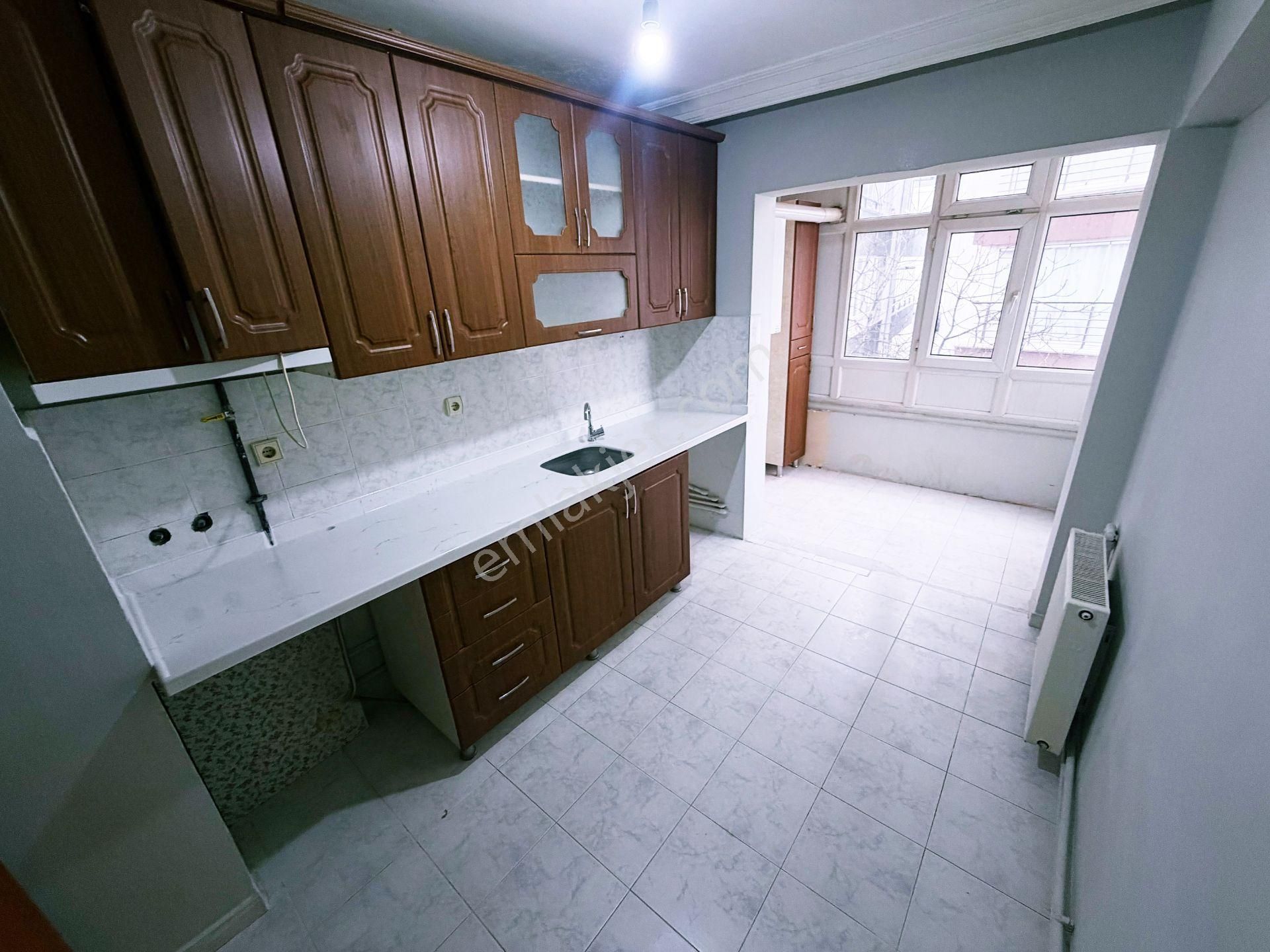 Cihandan Şehit Kubilayda Özlem Cadde Paraleli Kiralık 3+1 Daire - Görsel 4