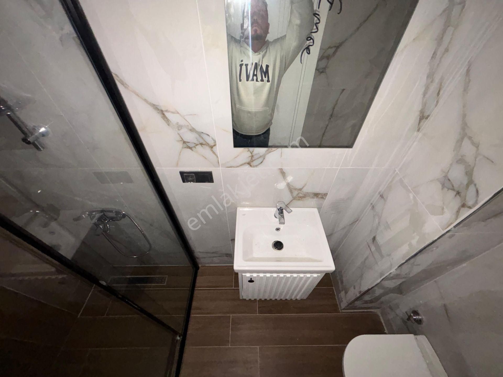 Yiğit'ten Altınoluk Narlı'da Denize 100 Metre Satılık 3+1 Villa - Görsel 26