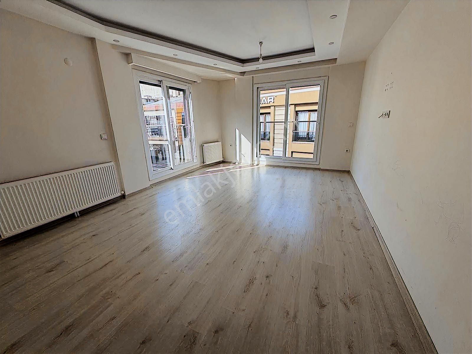 Özmert Ten 3+1çift Balkon Çift Wc Genç Binada Kiralık Daire - Görsel 4