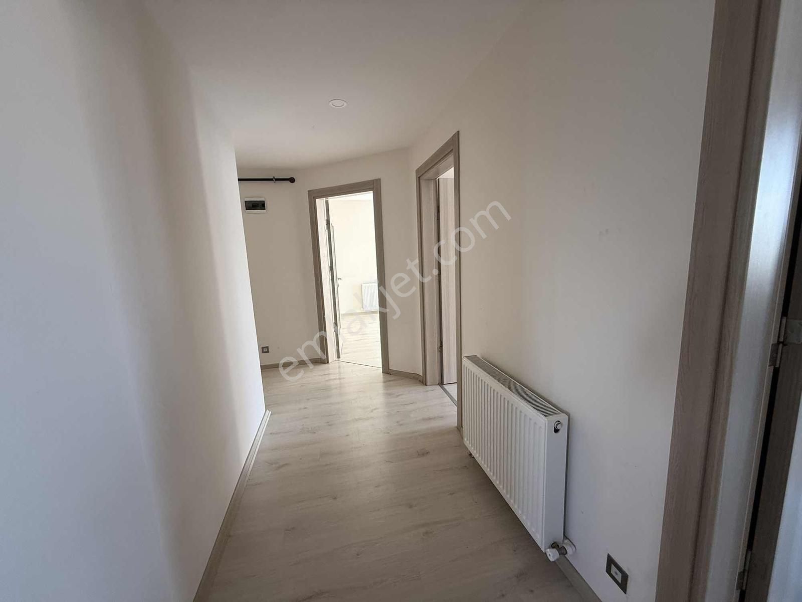 Özmert Ten 3+1çift Balkon Çift Wc Genç Binada Kiralık Daire - Görsel 3