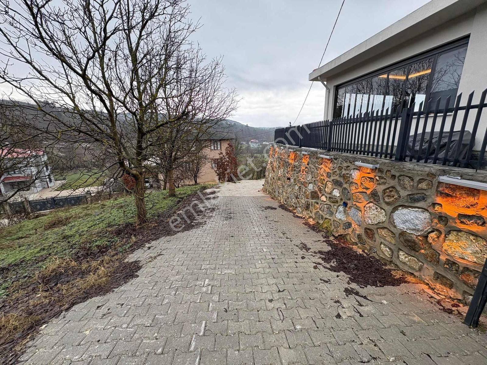 Şehre 1 Saat Mesafede Manzaralı 2+1 Lüks Müstakil Ev Keles - Görsel 9