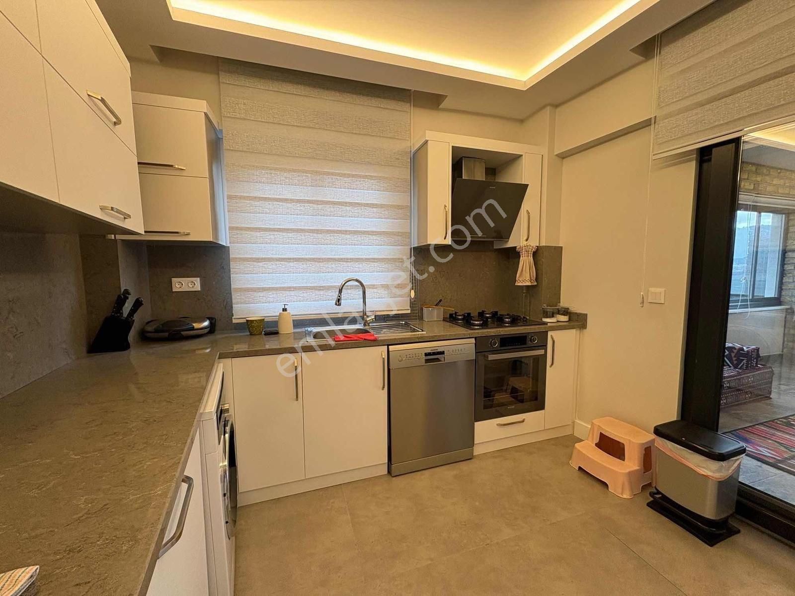 Şehre 1 Saat Mesafede Manzaralı 2+1 Lüks Müstakil Ev Keles - Görsel 2