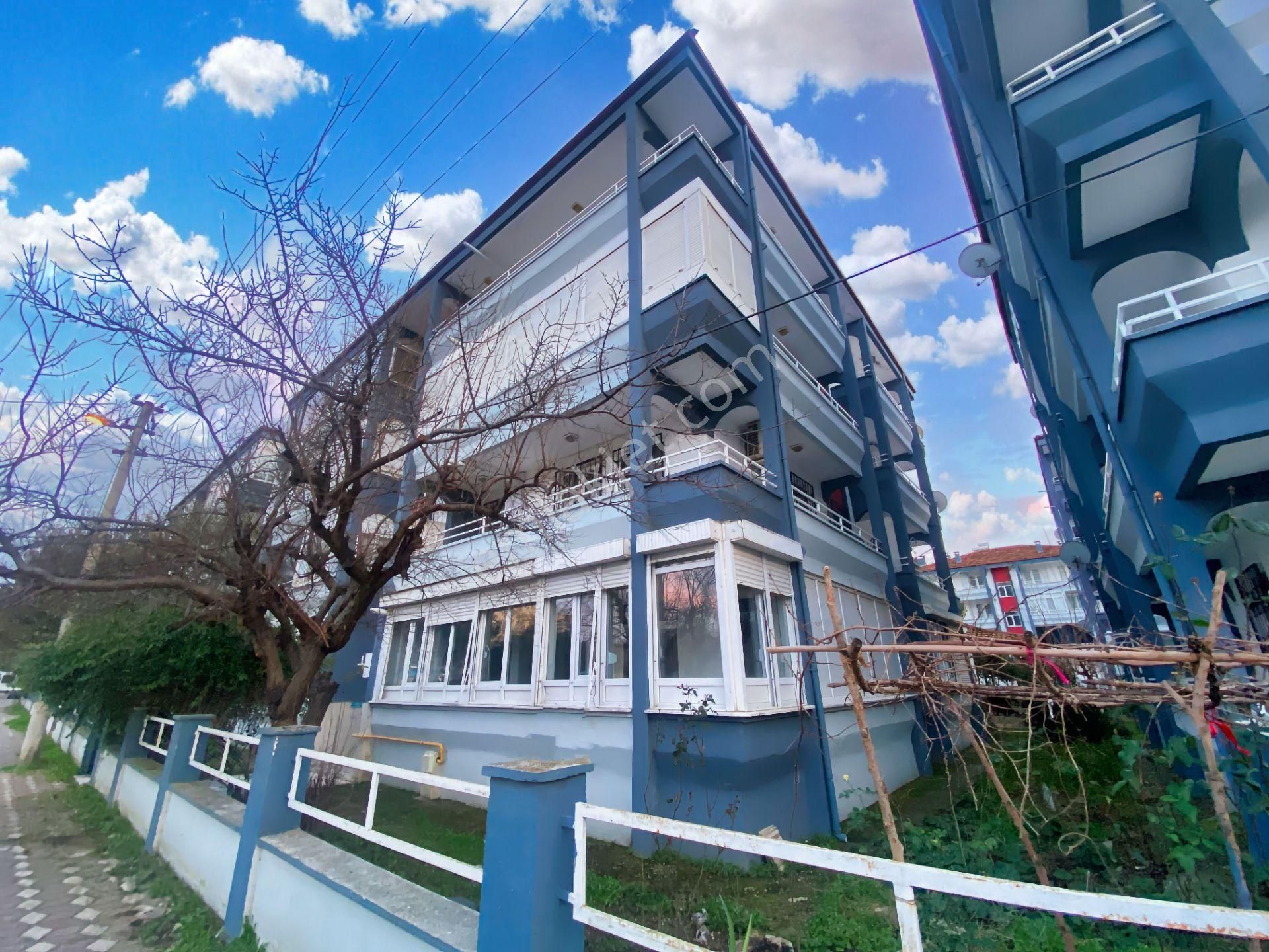 🟢🟢aktiften Altınkumda Kalabalık Ailelere Yüksek Giriş Çift Balkonlu Geniş 3+1 Satılık Daire - Görsel 14