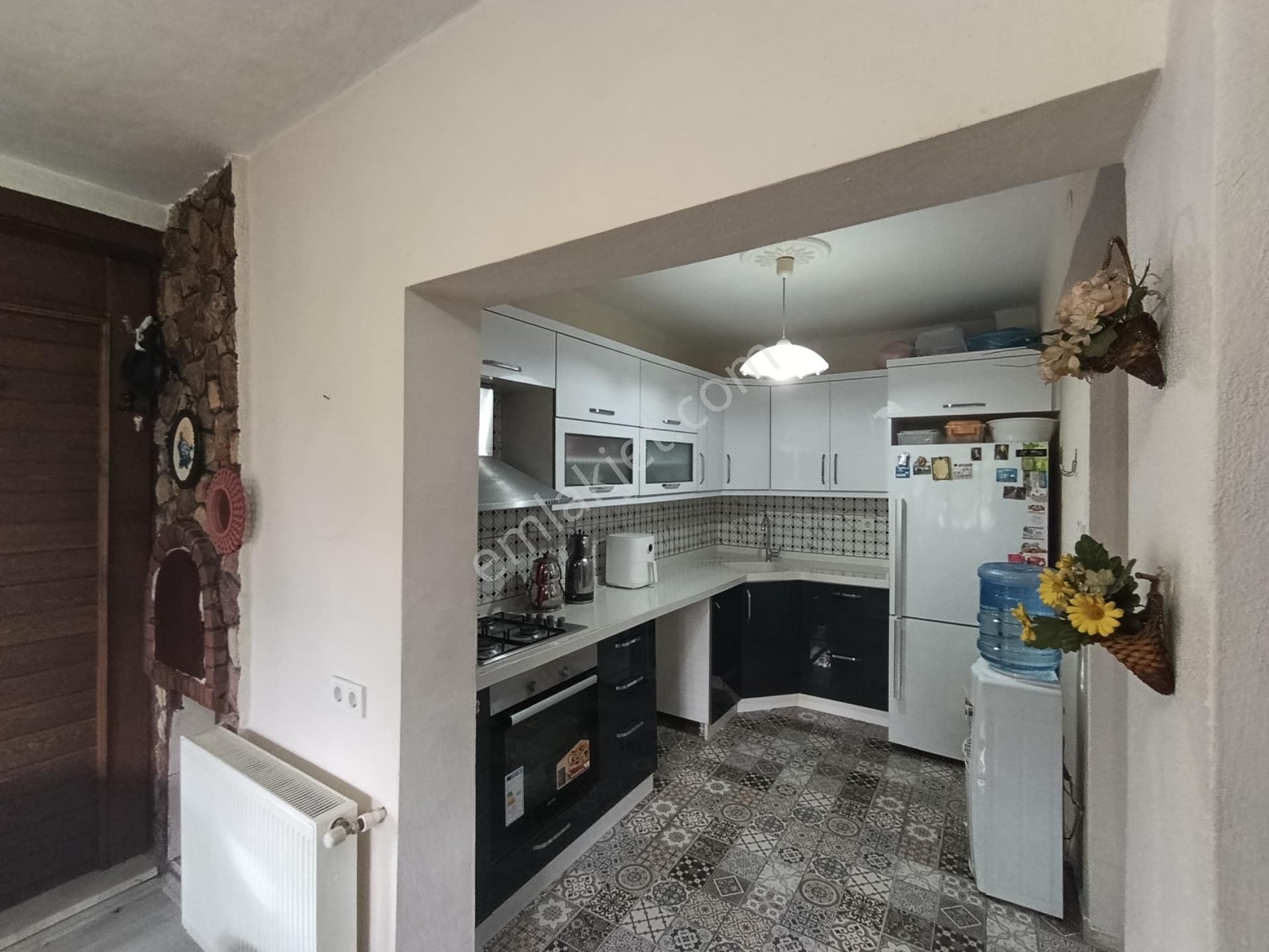 Kazdağları Deniz Manzaralı Köşe Villa 4+1 Şömineli Özel Bahçeli - Görsel 22