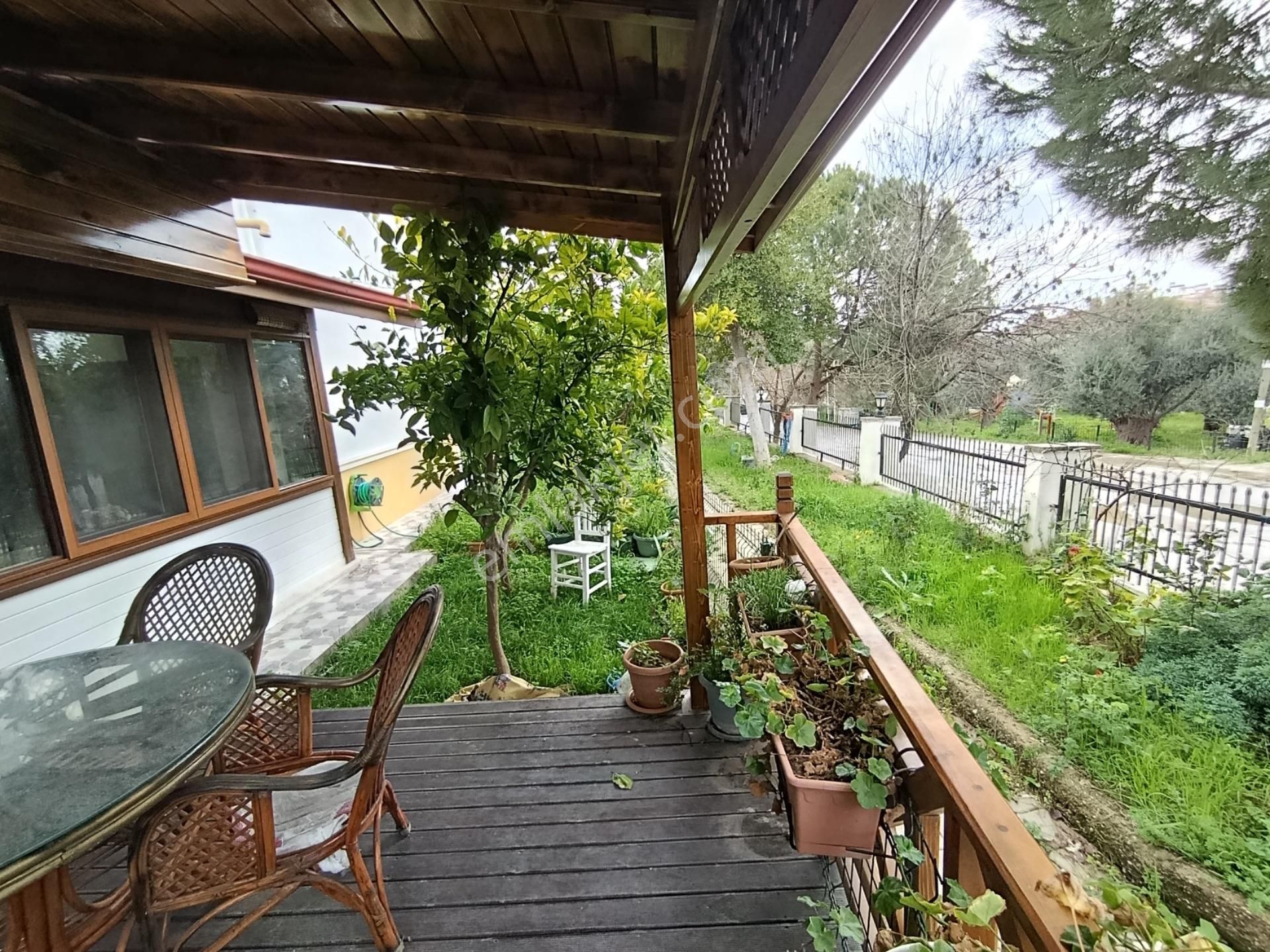 Kazdağları Deniz Manzaralı Köşe Villa 4+1 Şömineli Özel Bahçeli - Görsel 11